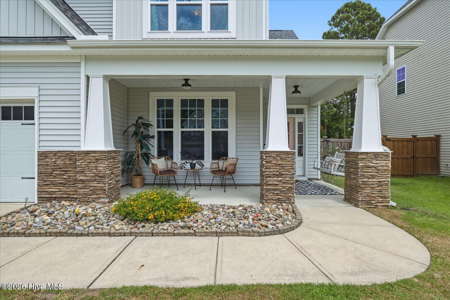 5008 Laurenbridge Lane Property Photo 13