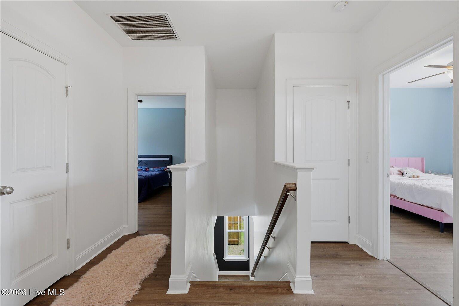 5008 Laurenbridge Lane Property Photo 25