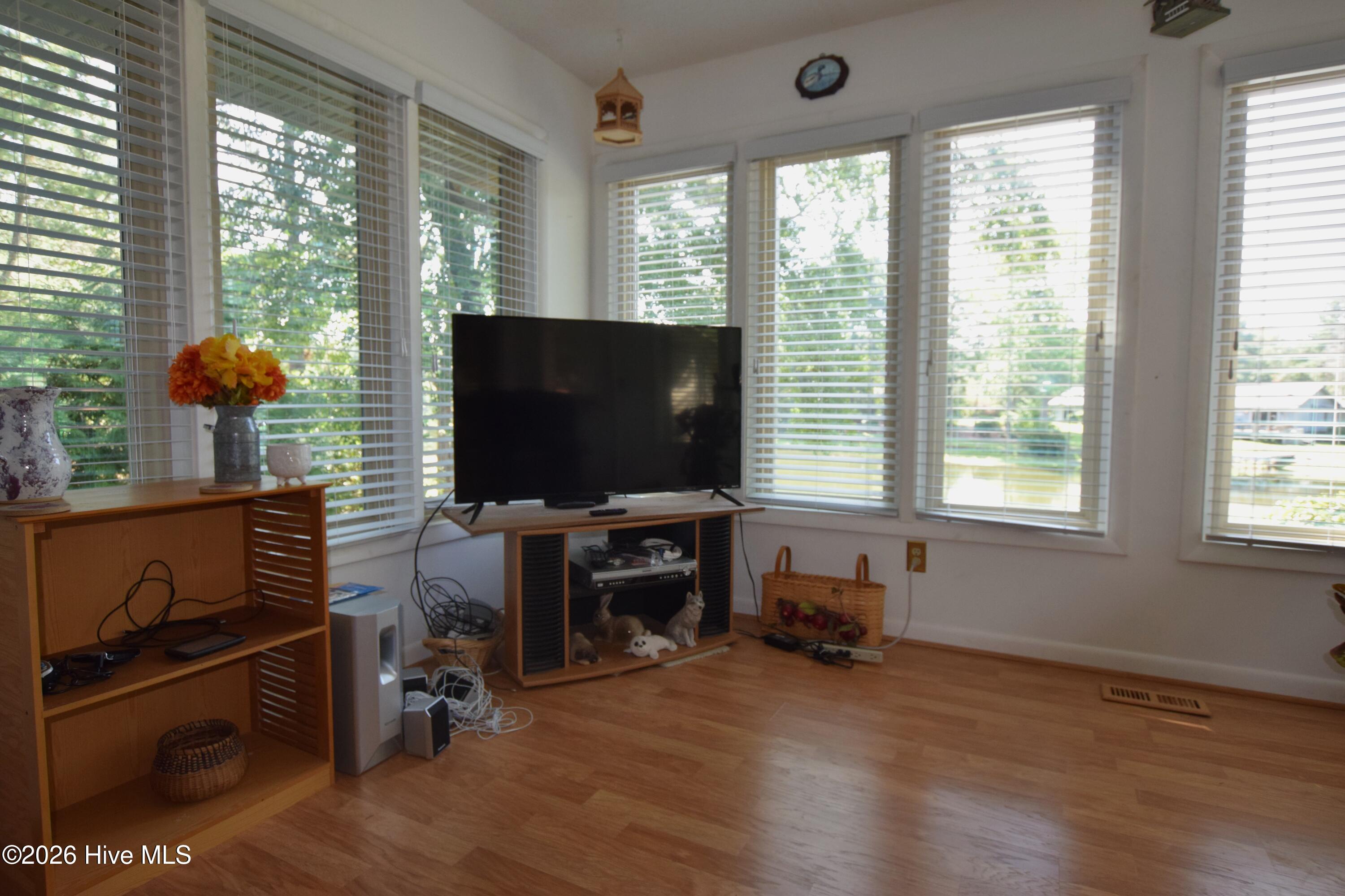 108 Fox Run Court Property Photo 15