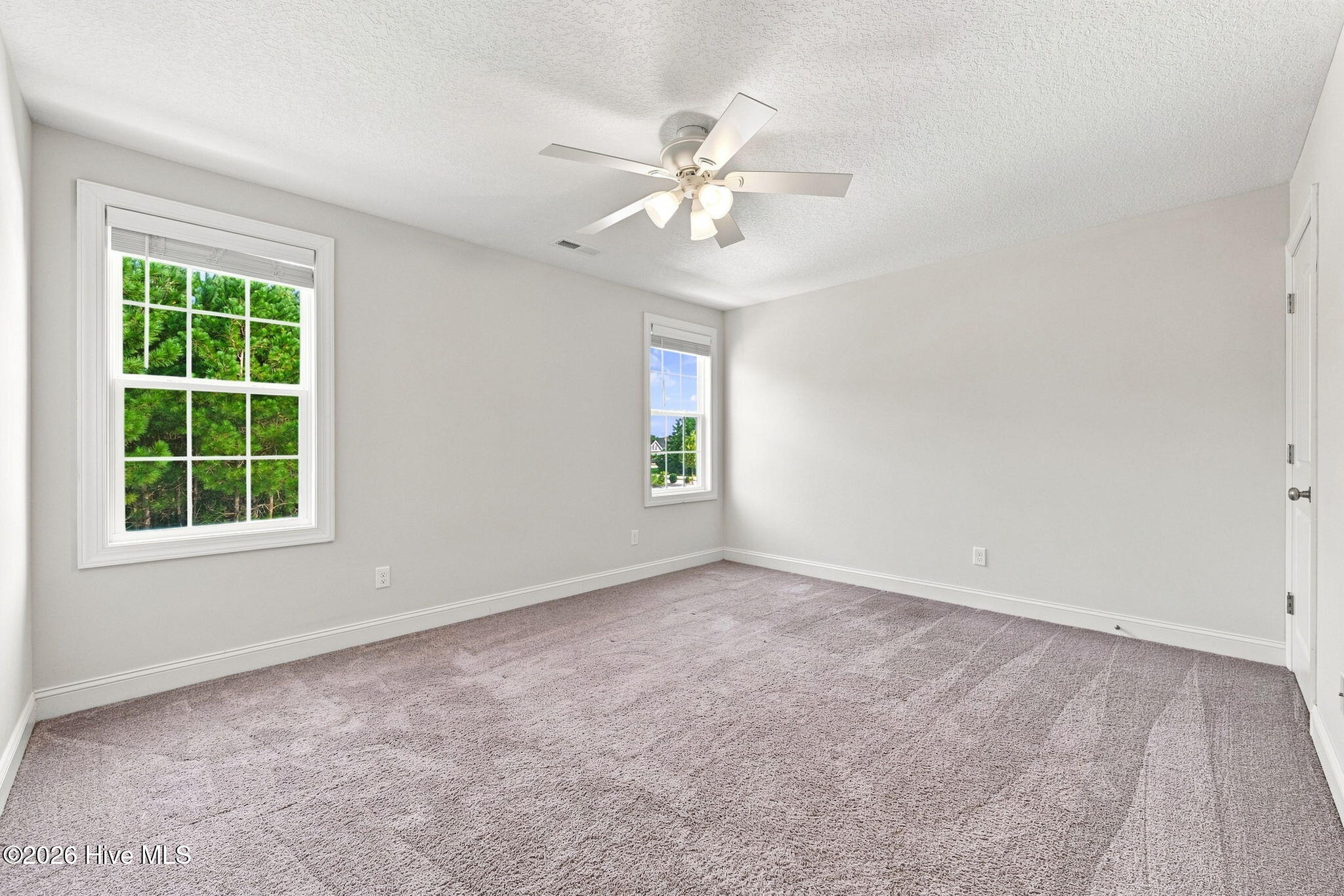 602 Sherman Lane Property Photo 49