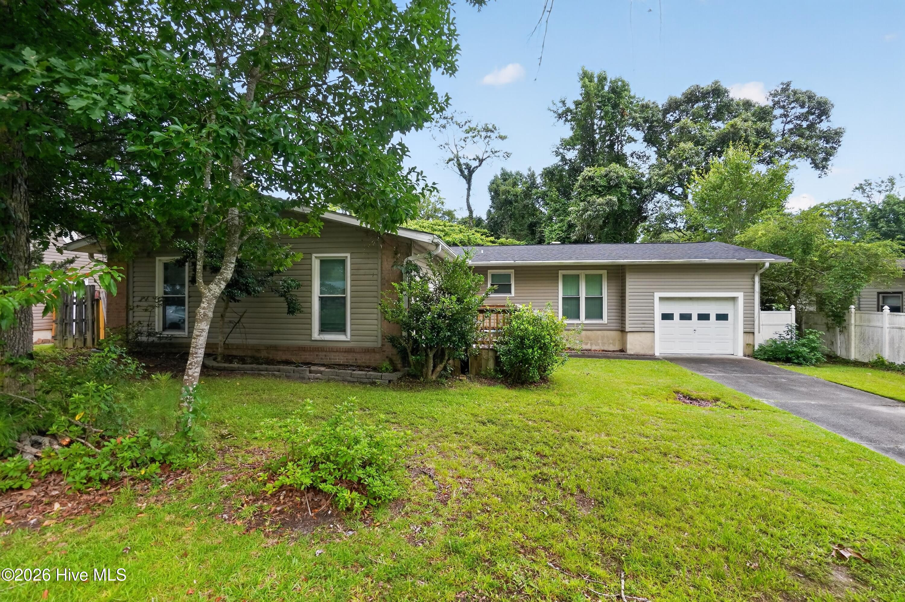 114 Shadow Brook Road Property Photo 1