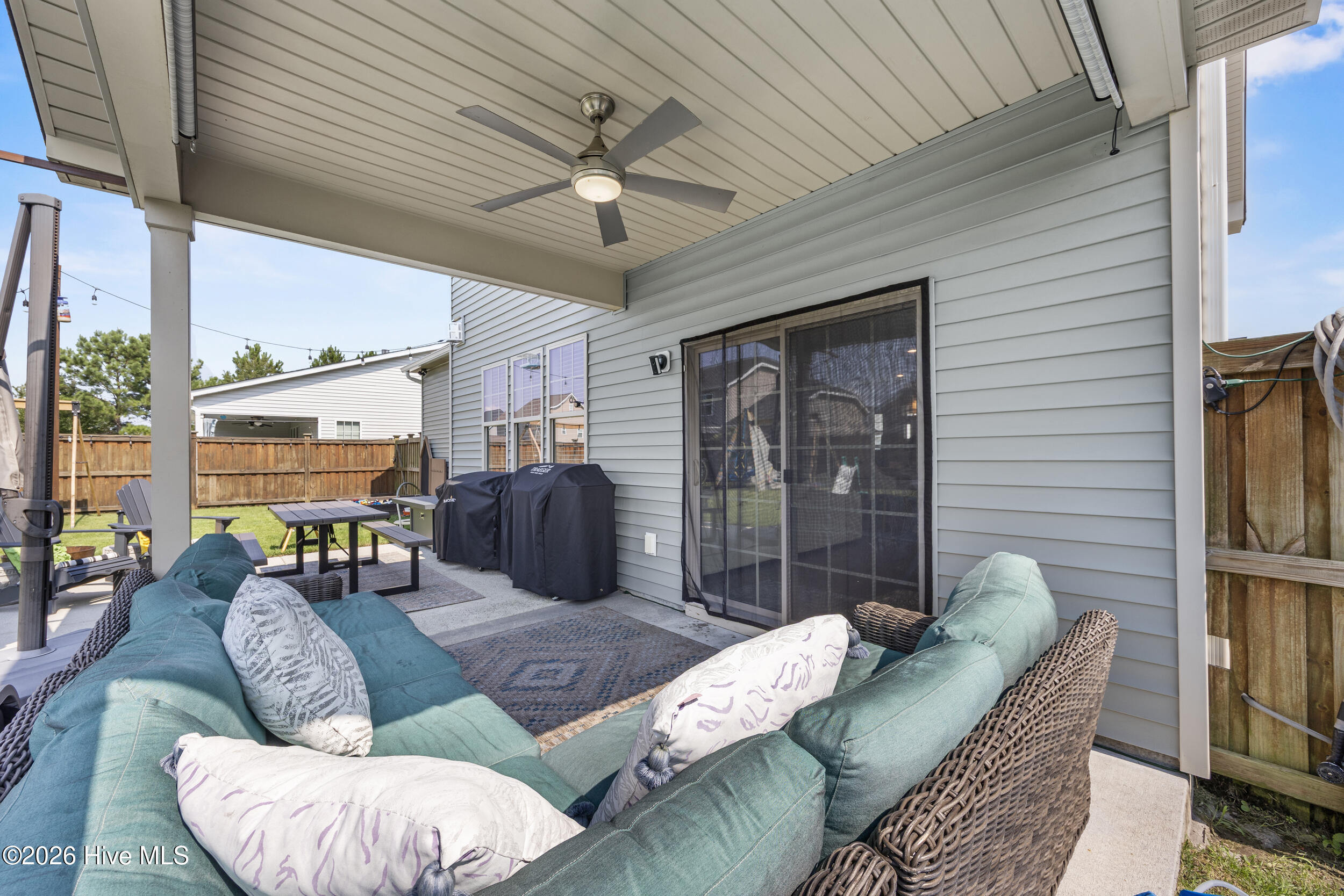 1508 Eastbourne Drive Property Photo 33