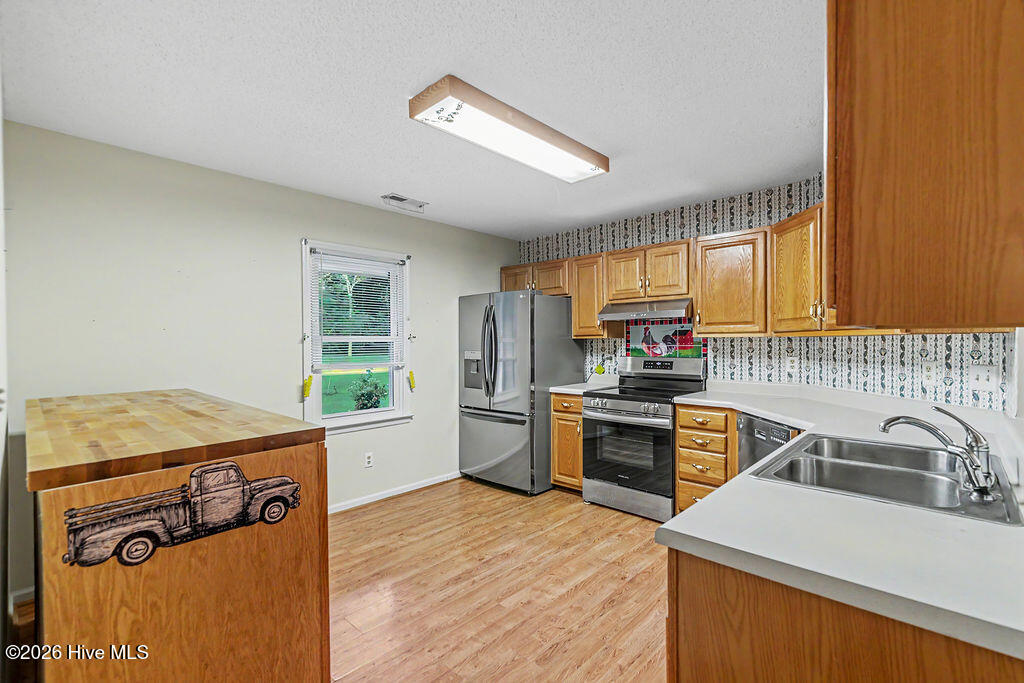 630 Greystone Avenue Property Photo 13