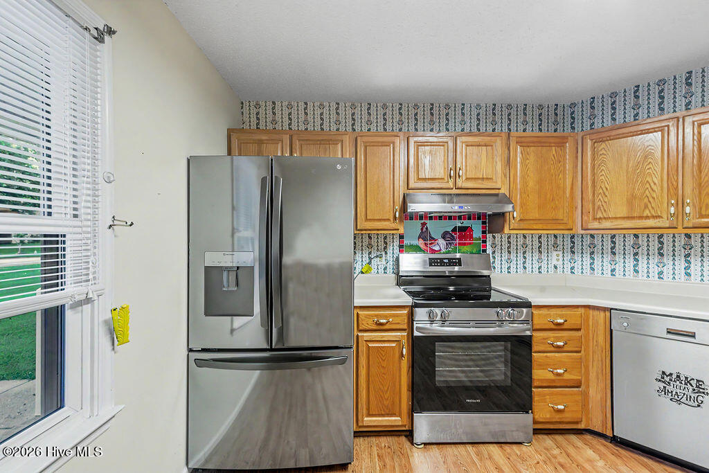 630 Greystone Avenue Property Photo 14