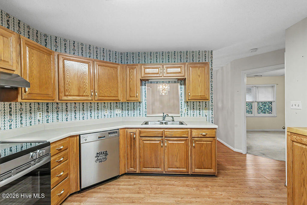 630 Greystone Avenue Property Photo 15