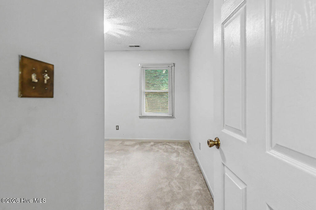 630 Greystone Avenue Property Photo 23