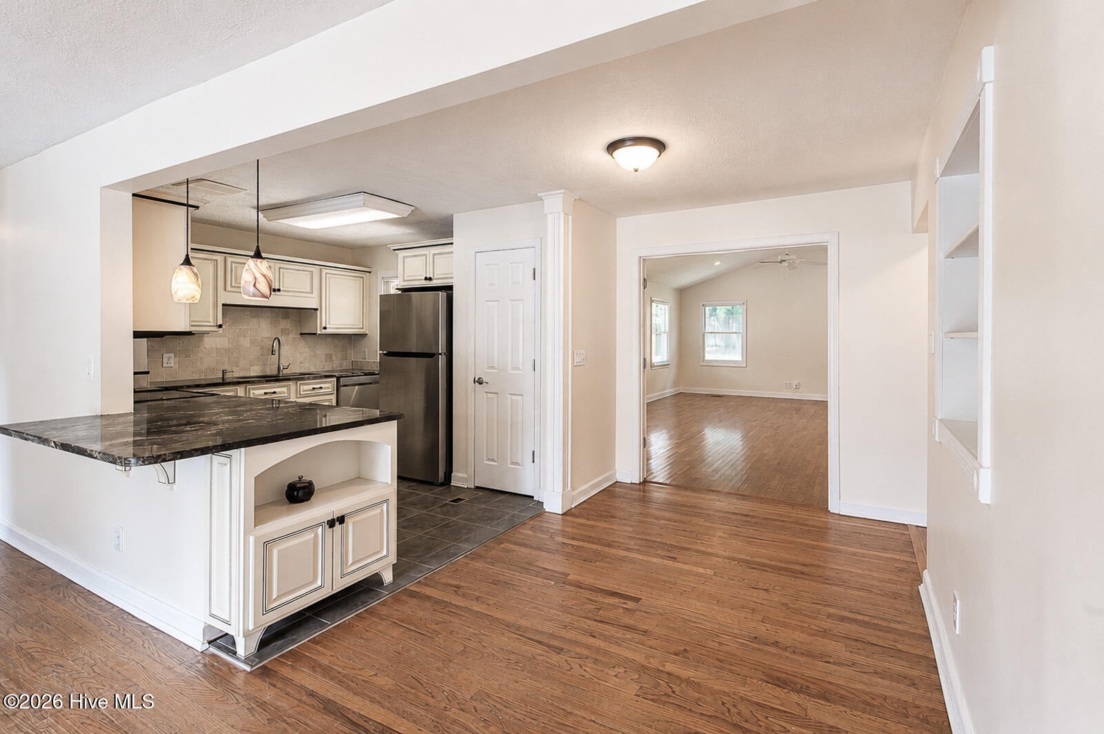 1454 Waccamaw Drive Property Photo 8
