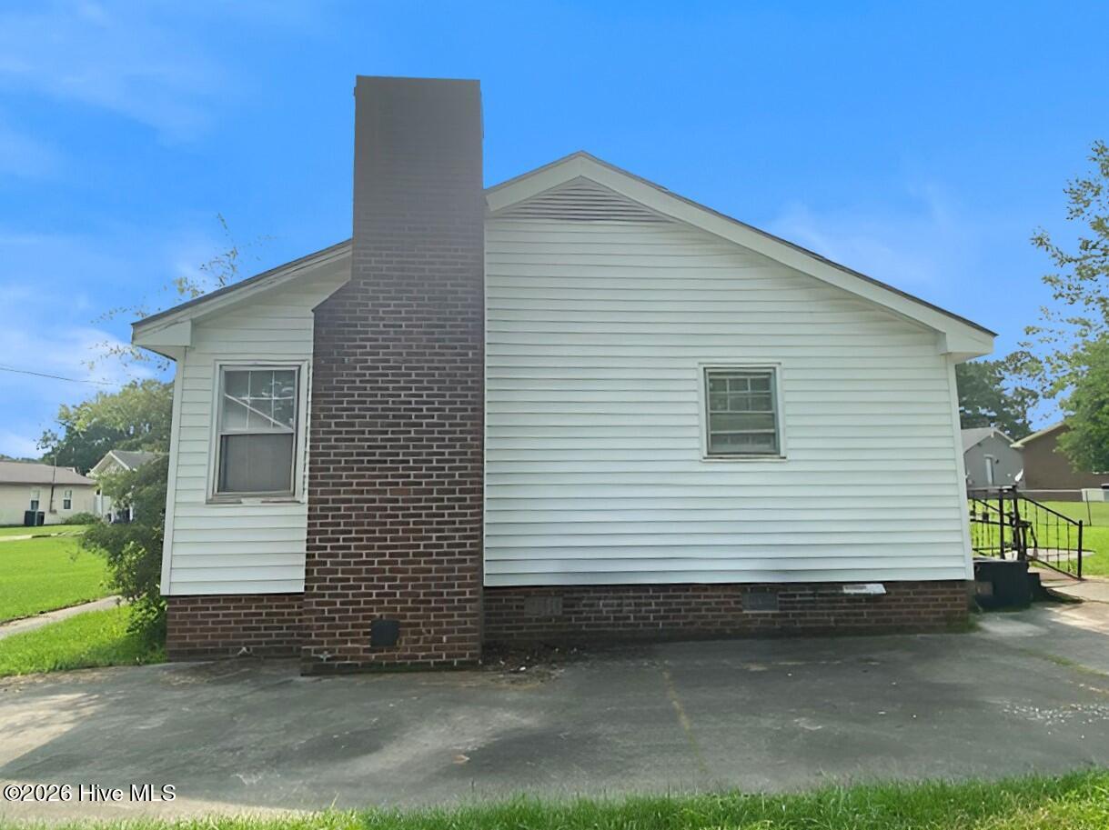 2201 Tunstall Place Sw Property Photo 3