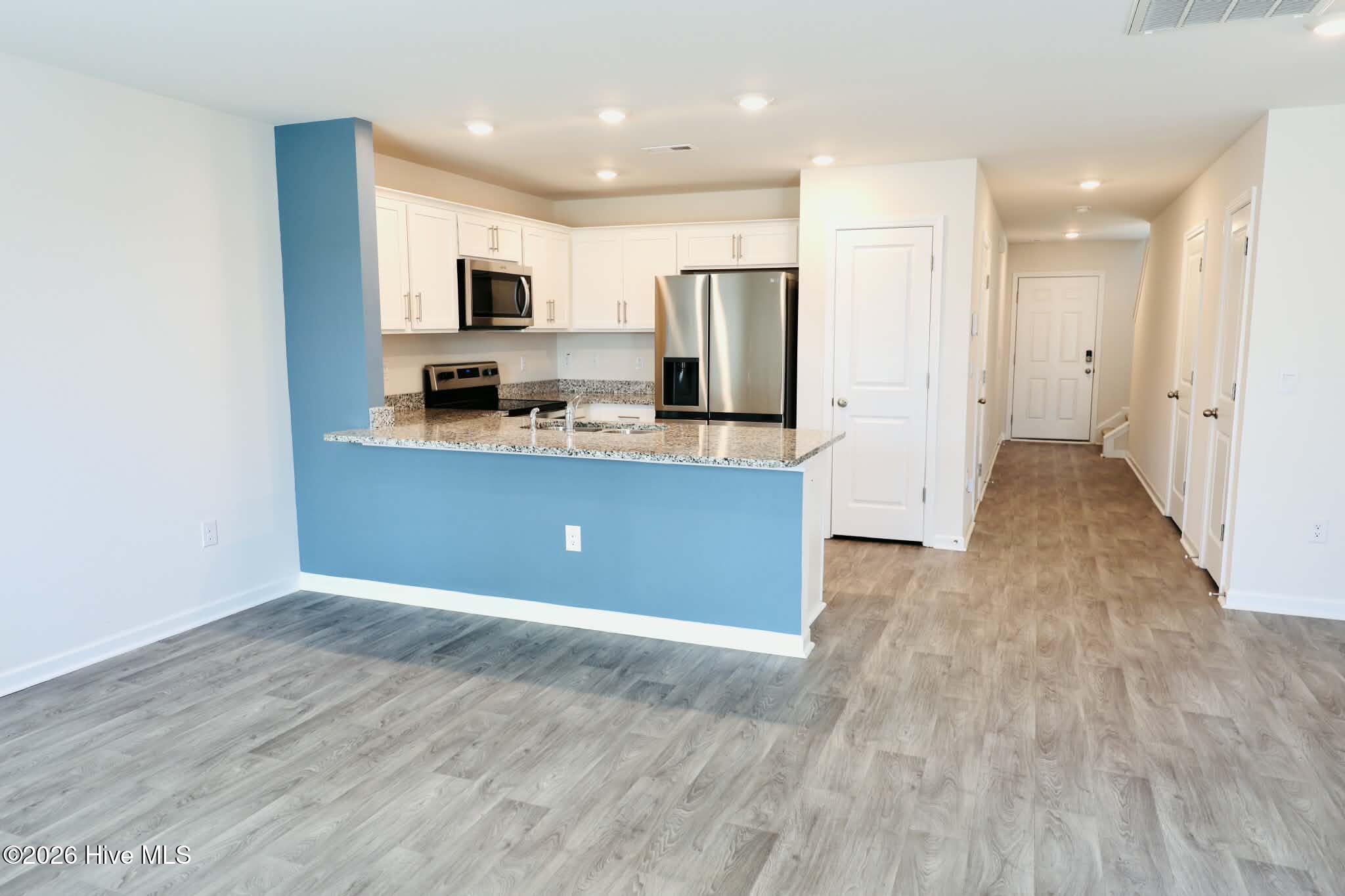 2109 Gracie Lane Property Photo 6