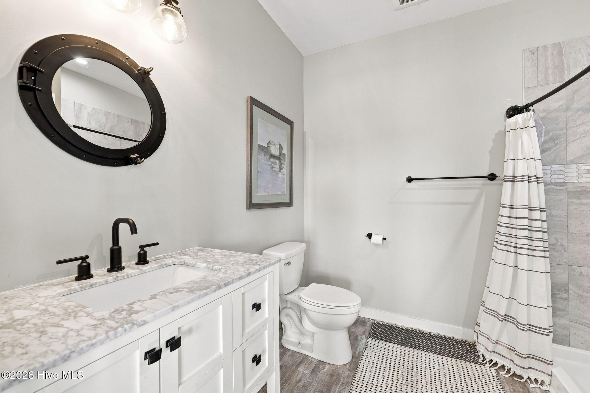 3200 Gray Street Property Photo 18