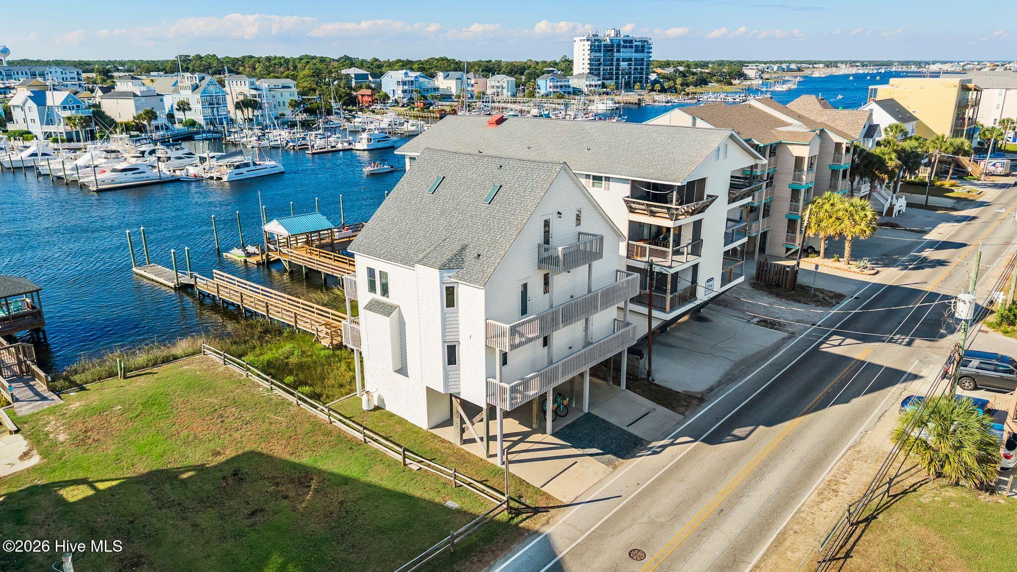 517 Canal Drive Property Photo 4