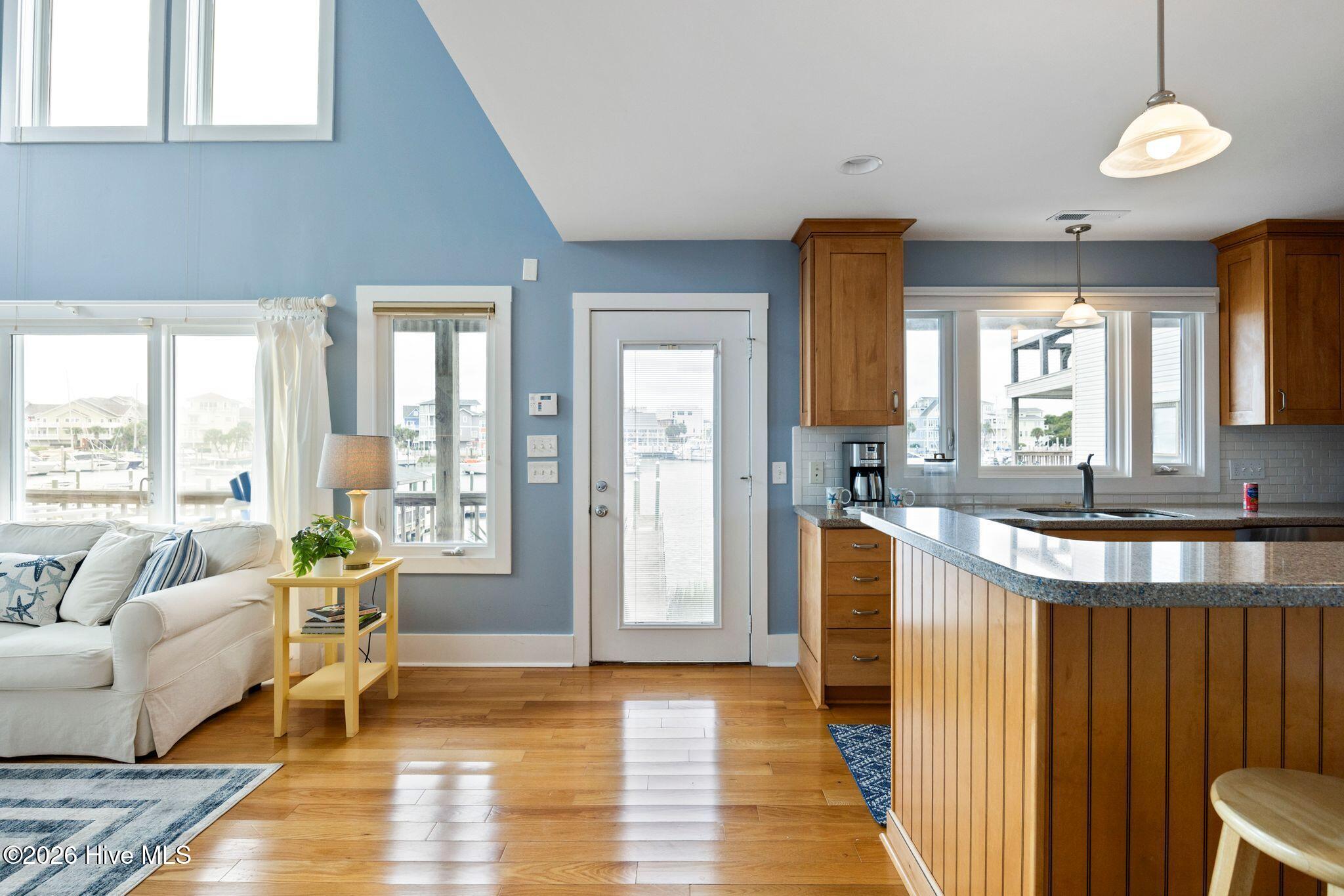 517 Canal Drive Property Photo 10