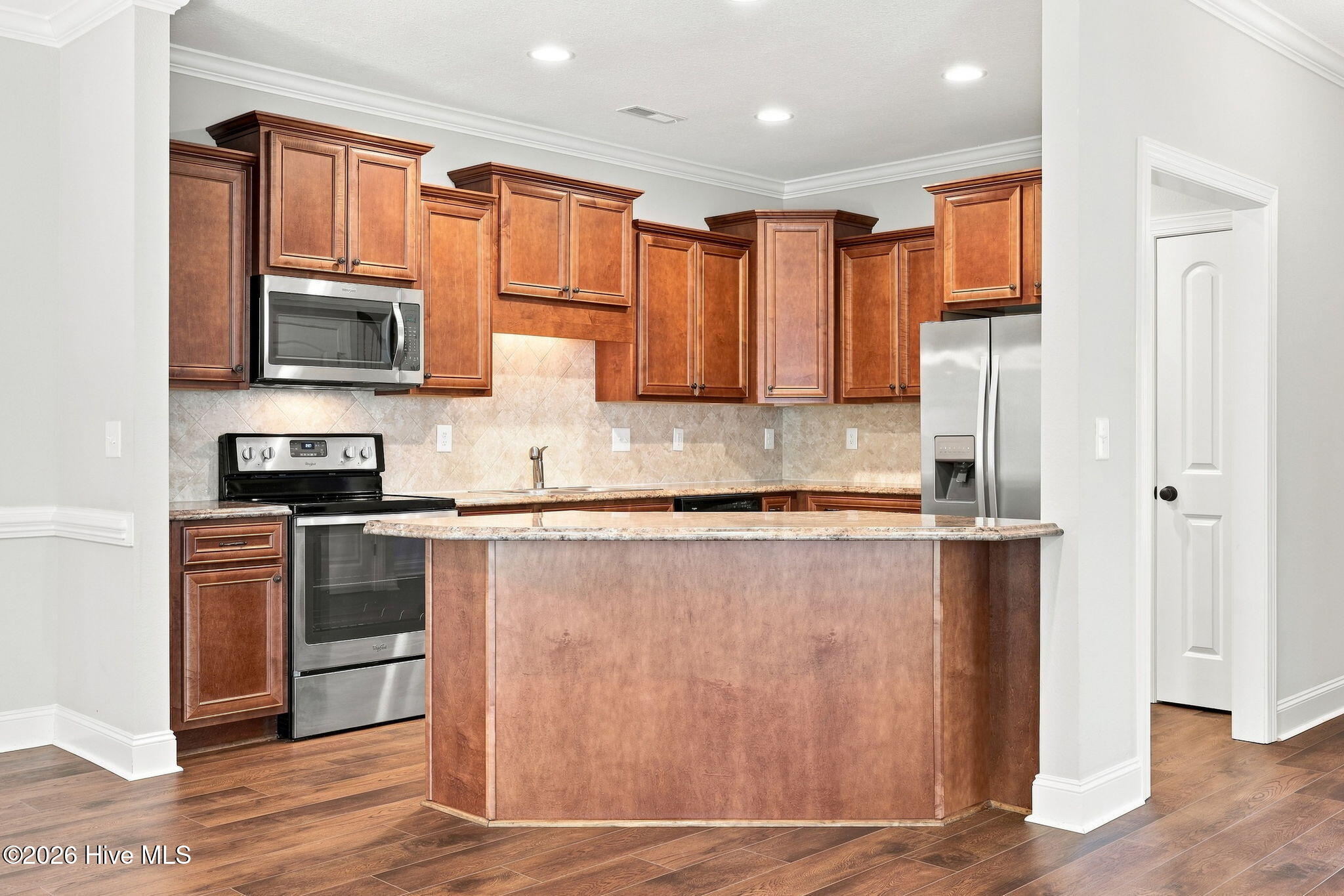 1640 Cambria Drive A Property Photo 9