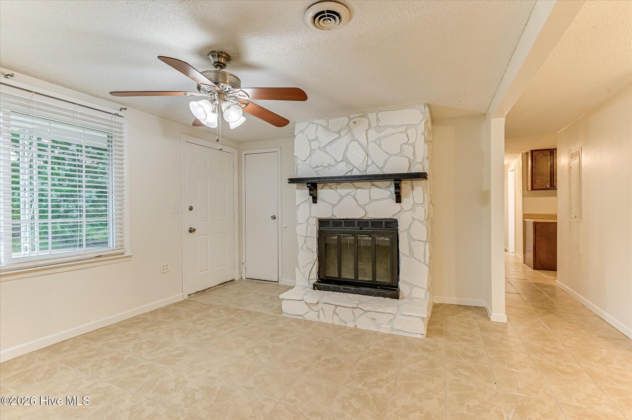 1544 S Atlantic Drive Property Photo 7