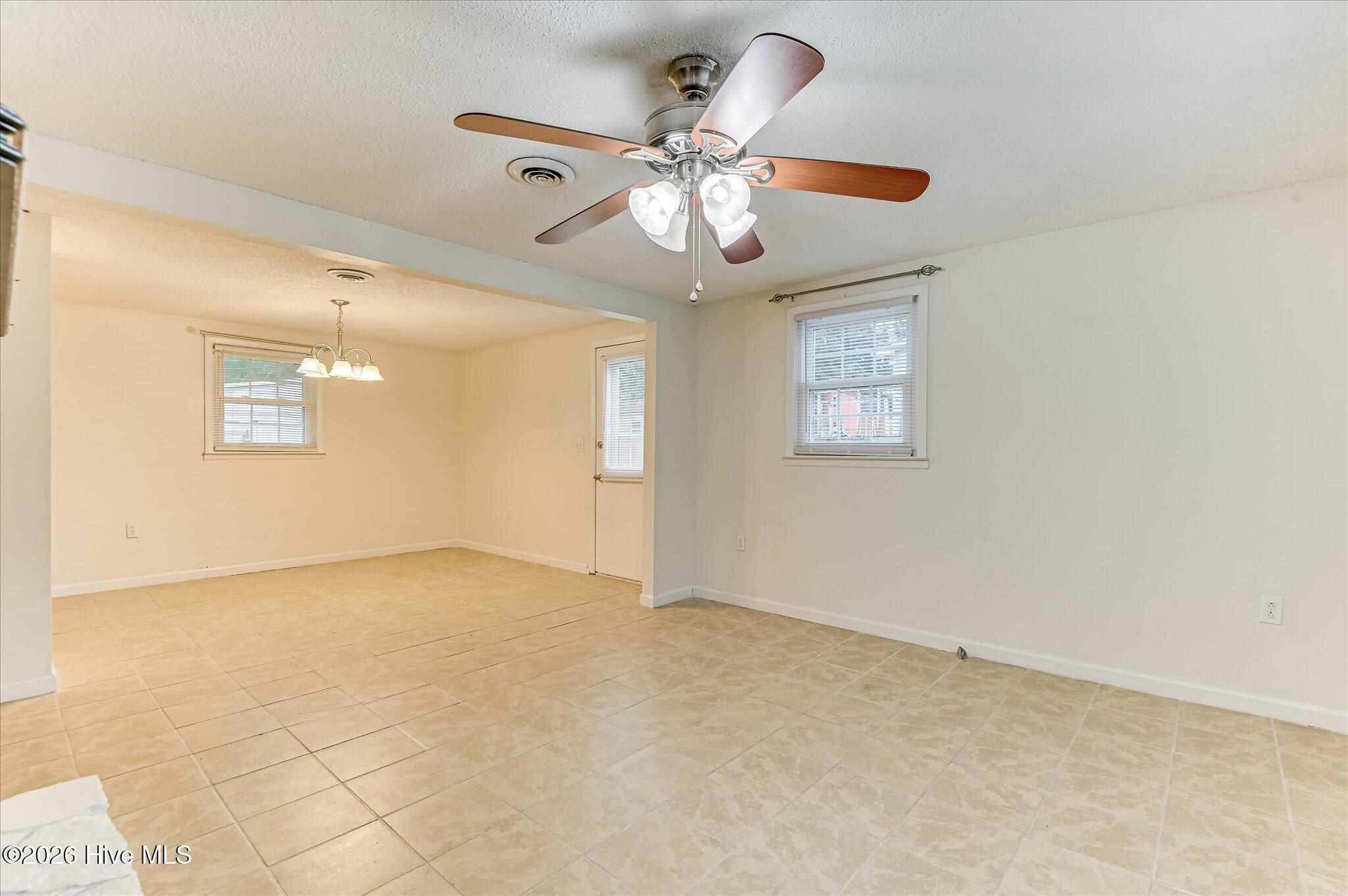 1544 S Atlantic Drive Property Photo 8