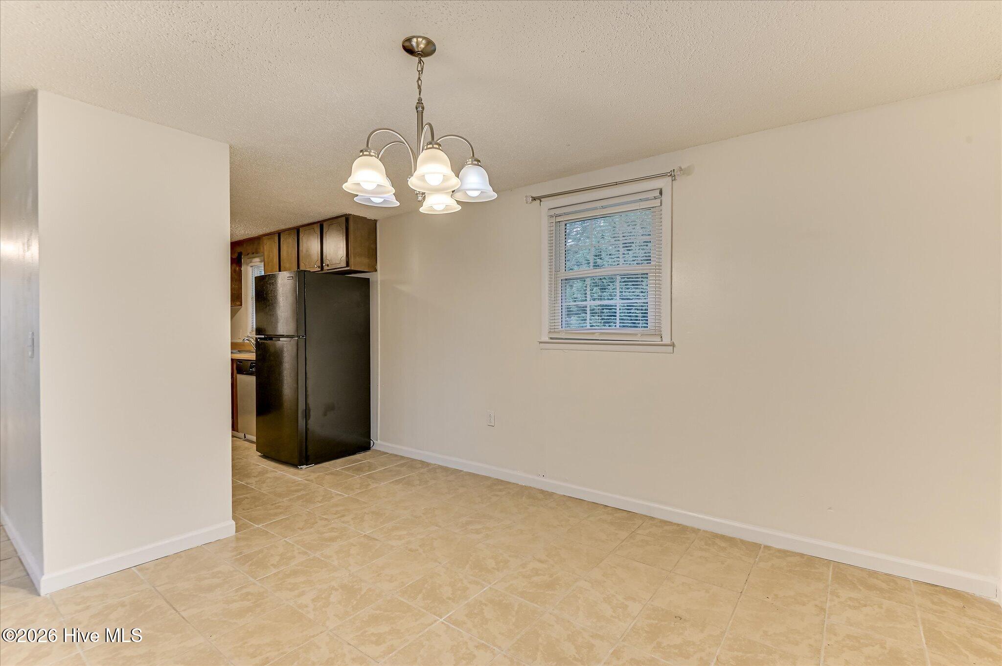 1544 S Atlantic Drive Property Photo 12