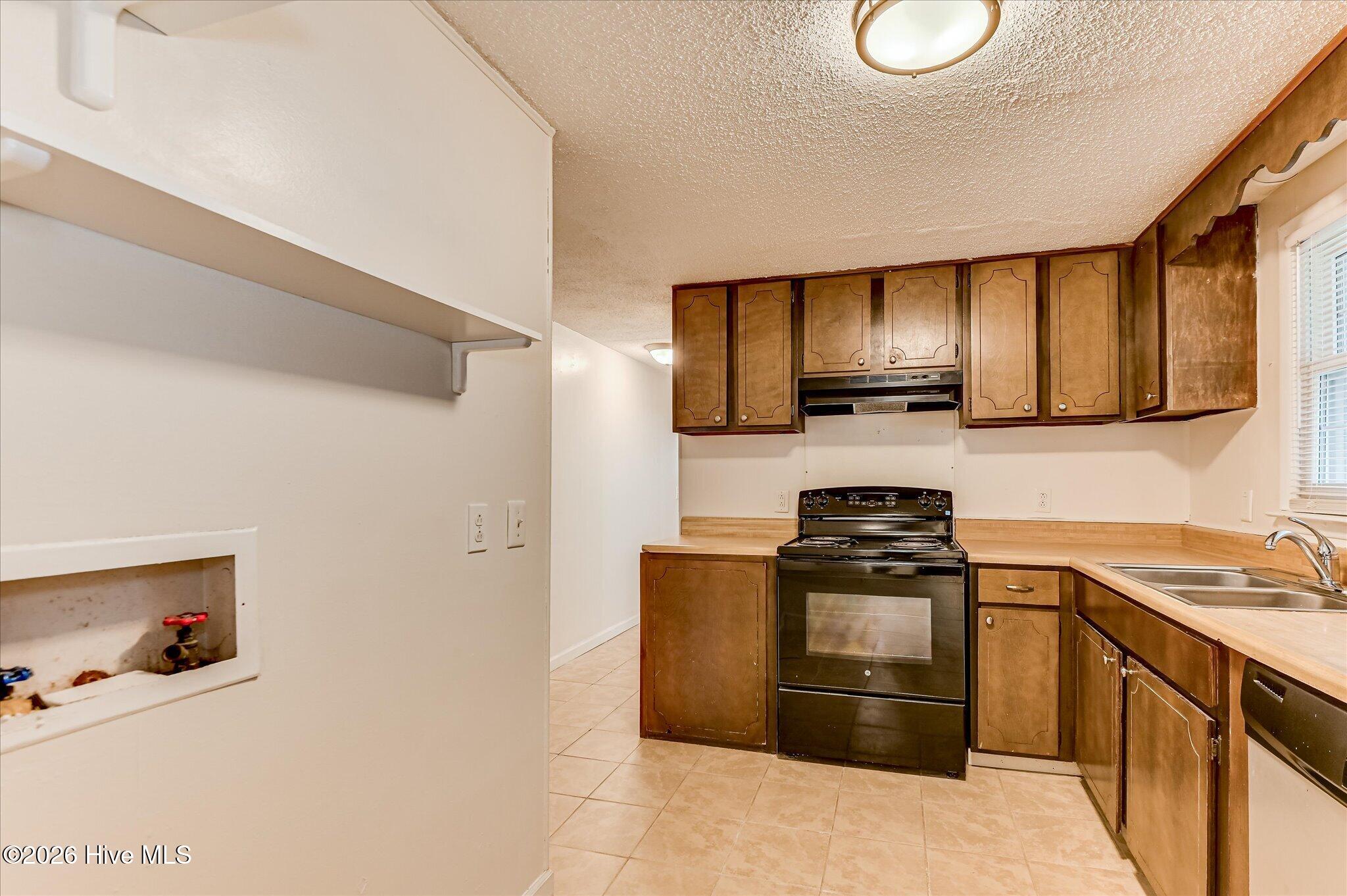 1544 S Atlantic Drive Property Photo 14