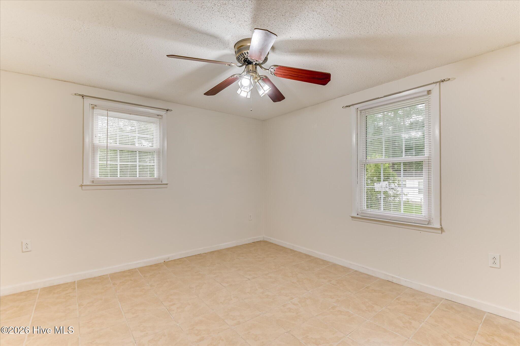 1544 S Atlantic Drive Property Photo 19