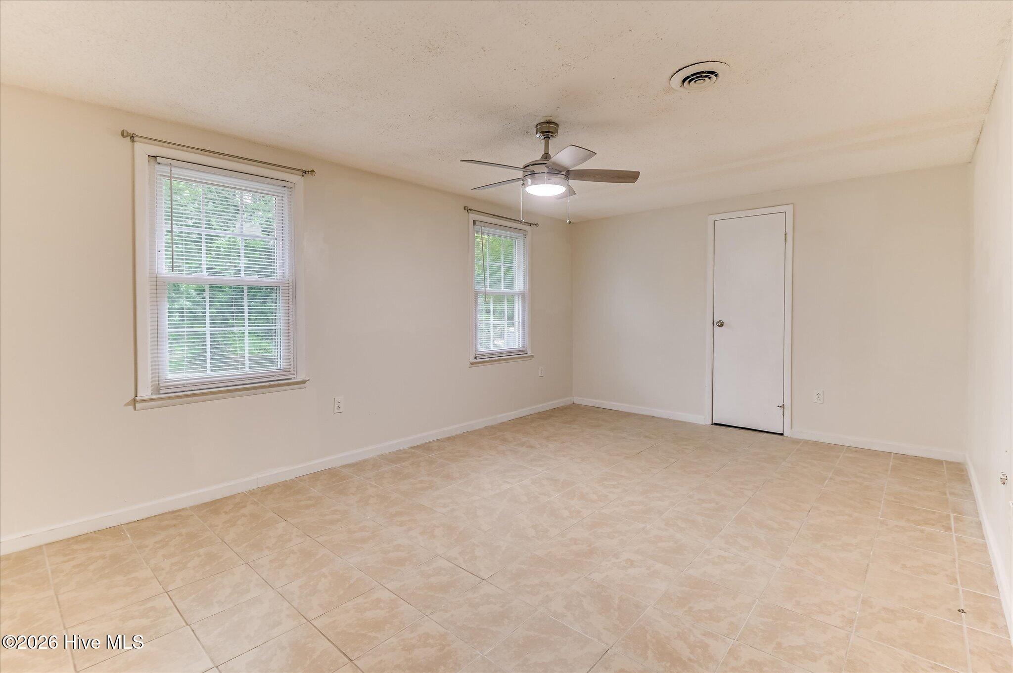 1544 S Atlantic Drive Property Photo 23