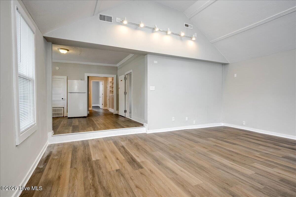 1736 Fenwick Street Property Photo 2