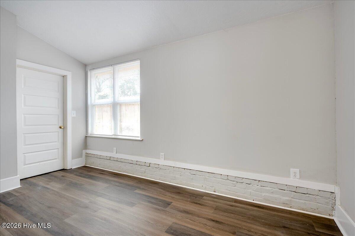 1736 Fenwick Street Property Photo 13