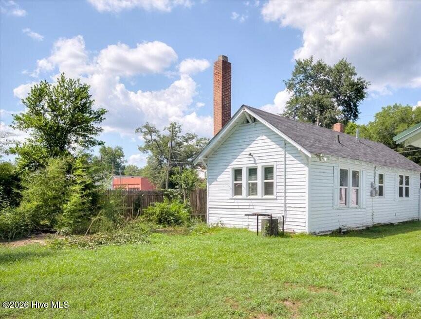 1736 Fenwick Street Property Photo 17