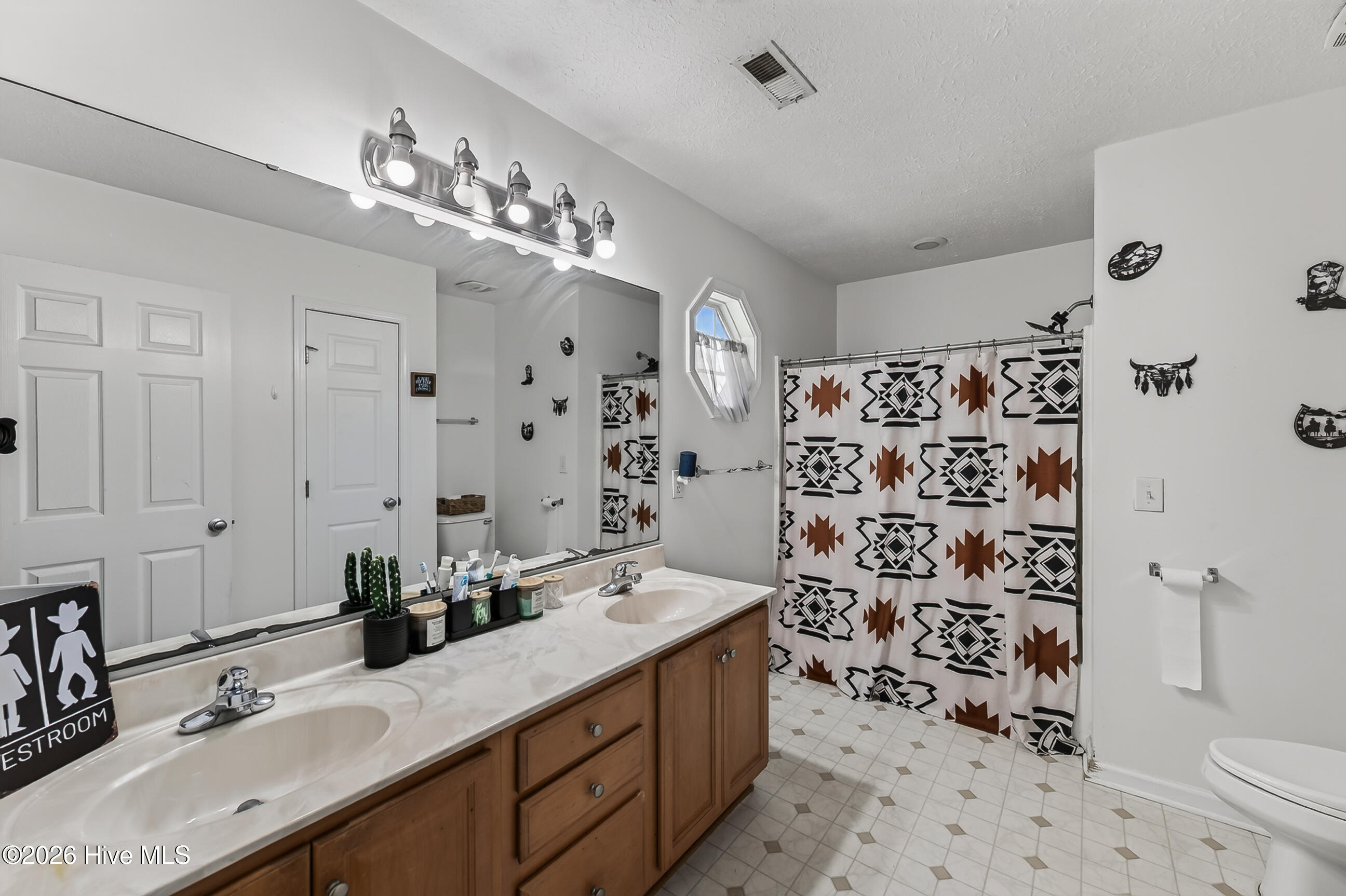 103 Butternut Circle Property Photo 18