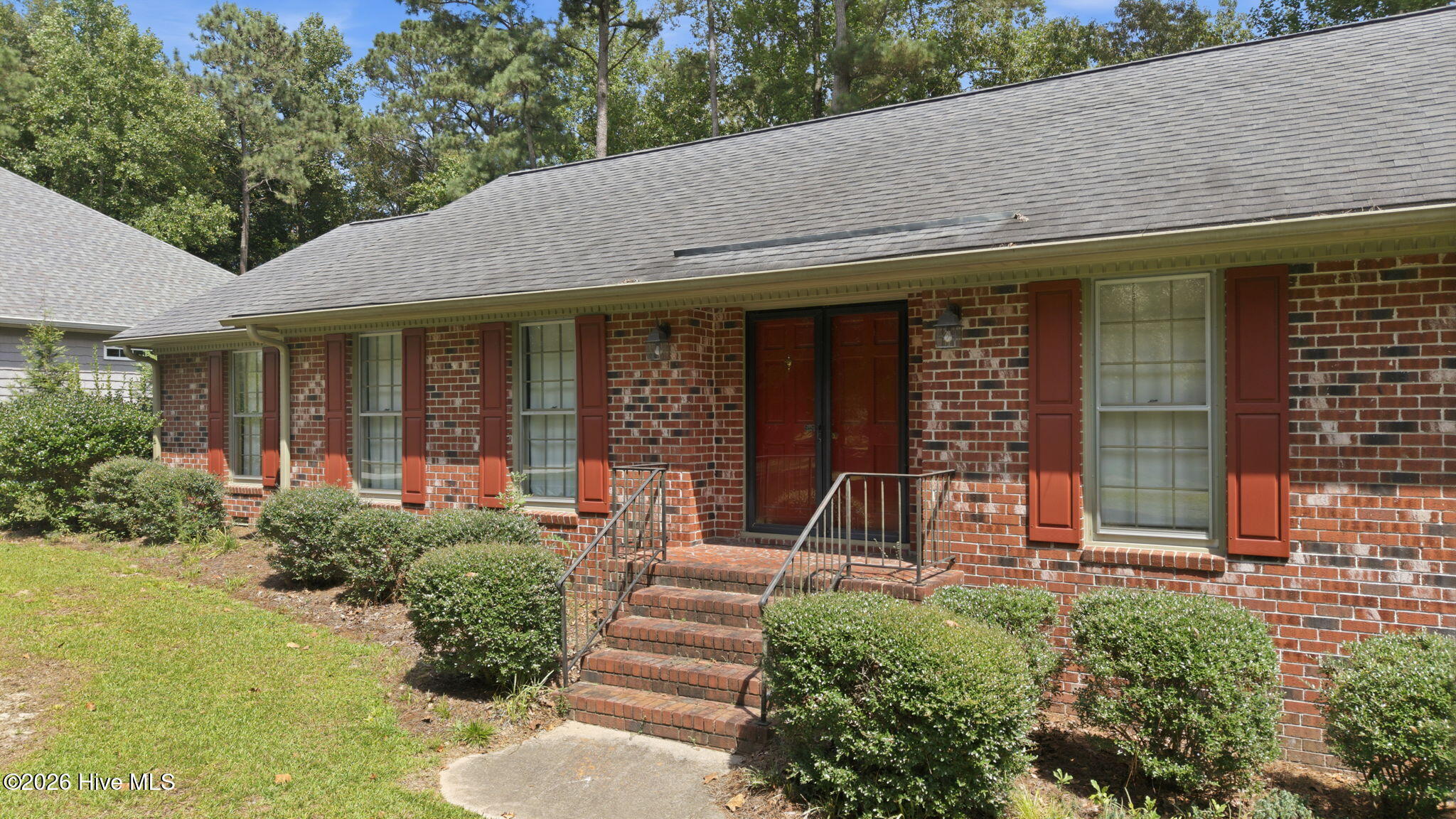 111 Robin Road Property Photo 7