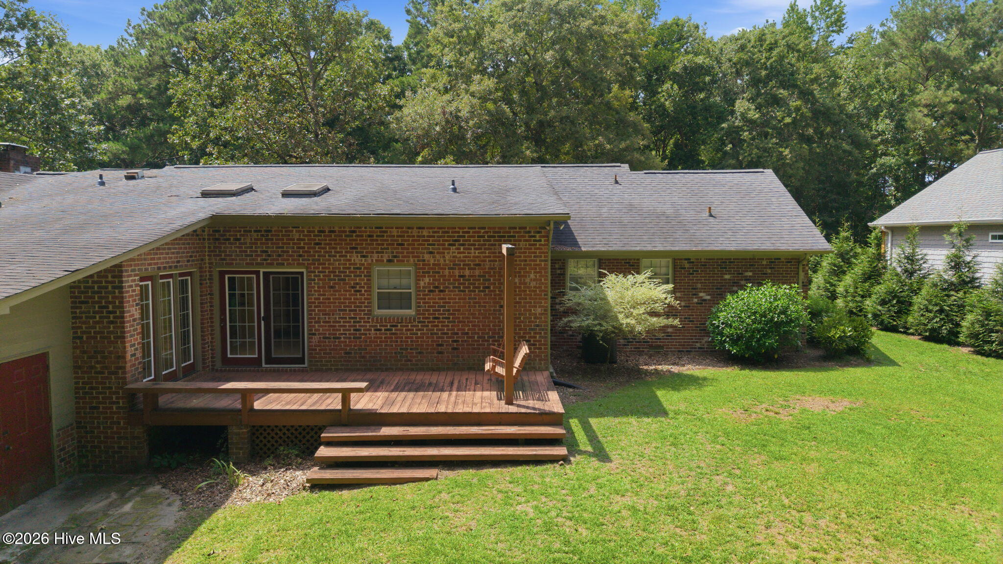 111 Robin Road Property Photo 10