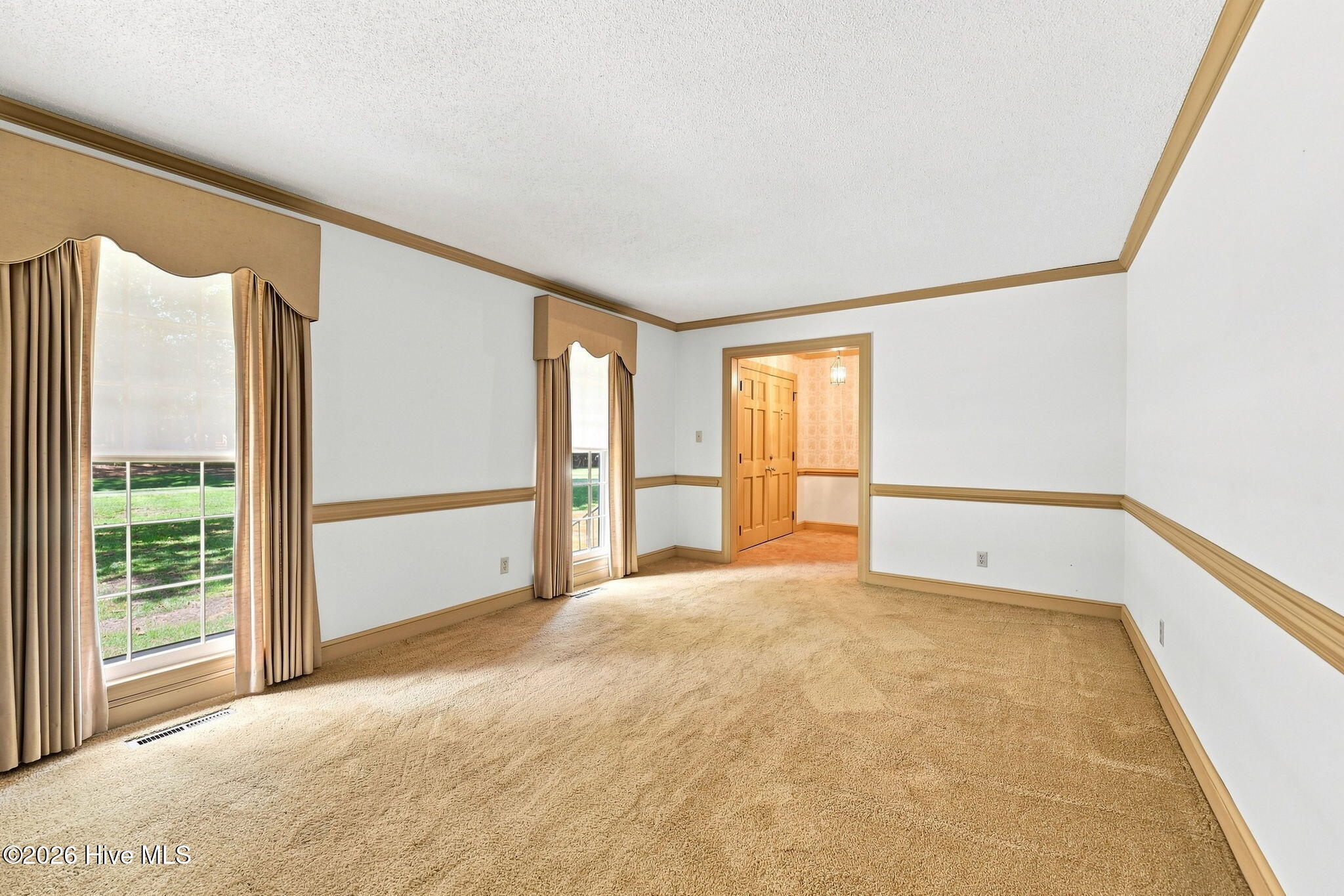 111 Robin Road Property Photo 13