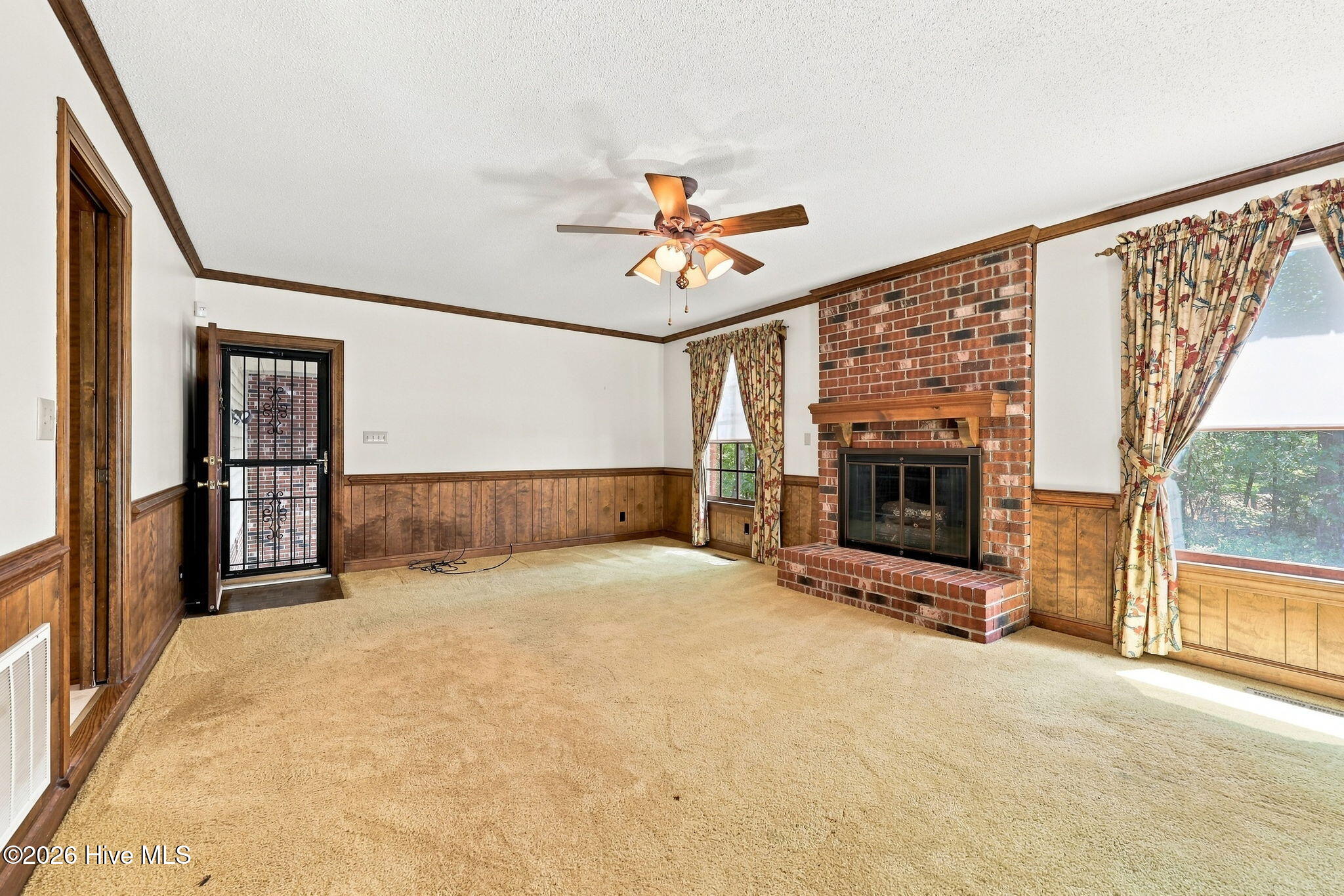 111 Robin Road Property Photo 14