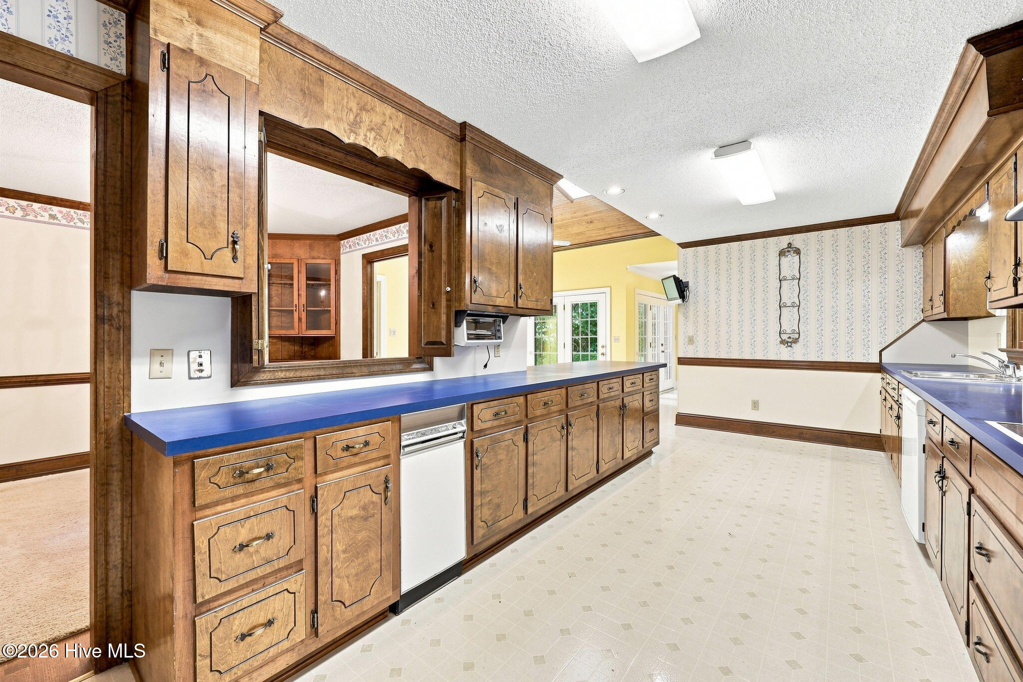 111 Robin Road Property Photo 17