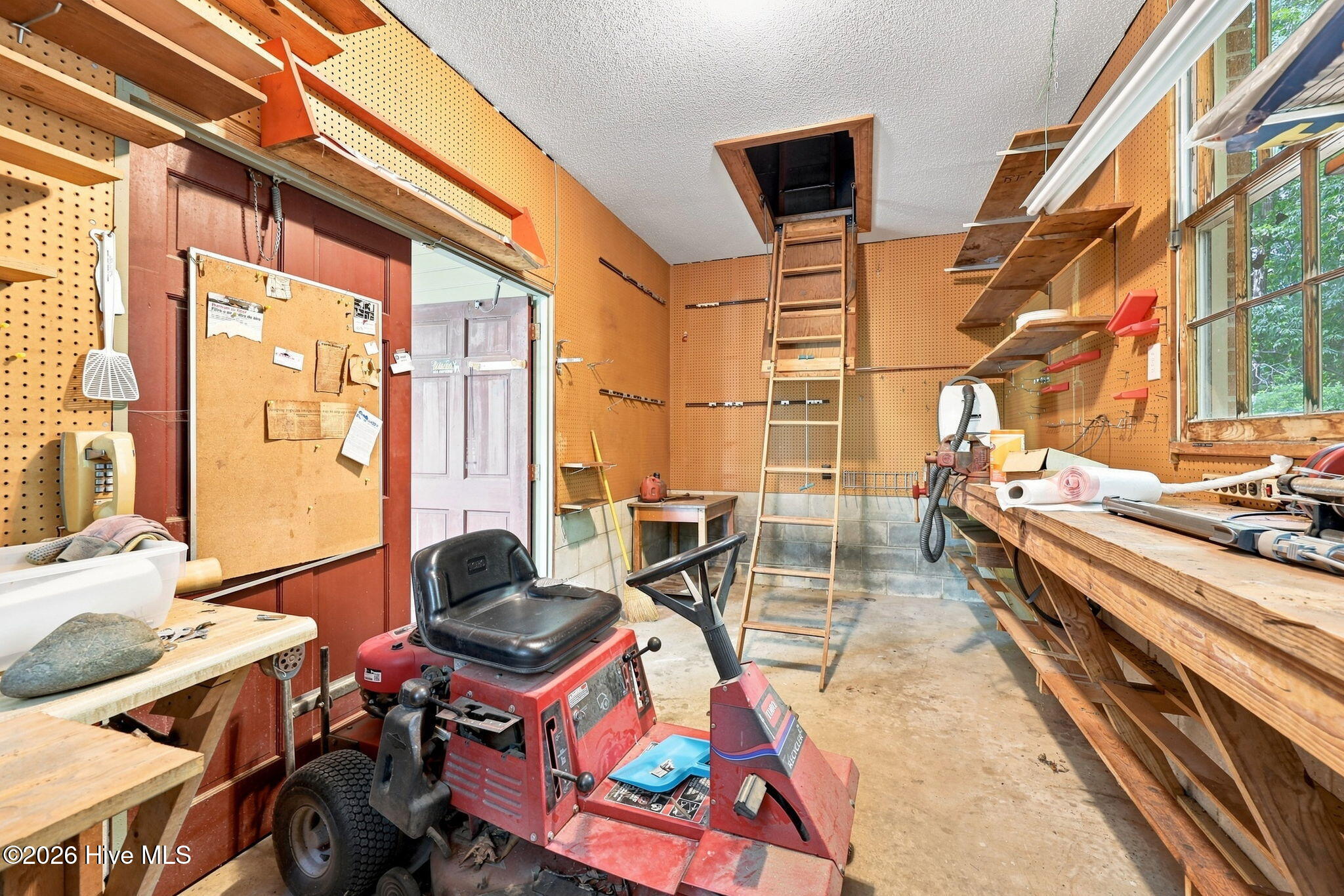 111 Robin Road Property Photo 49