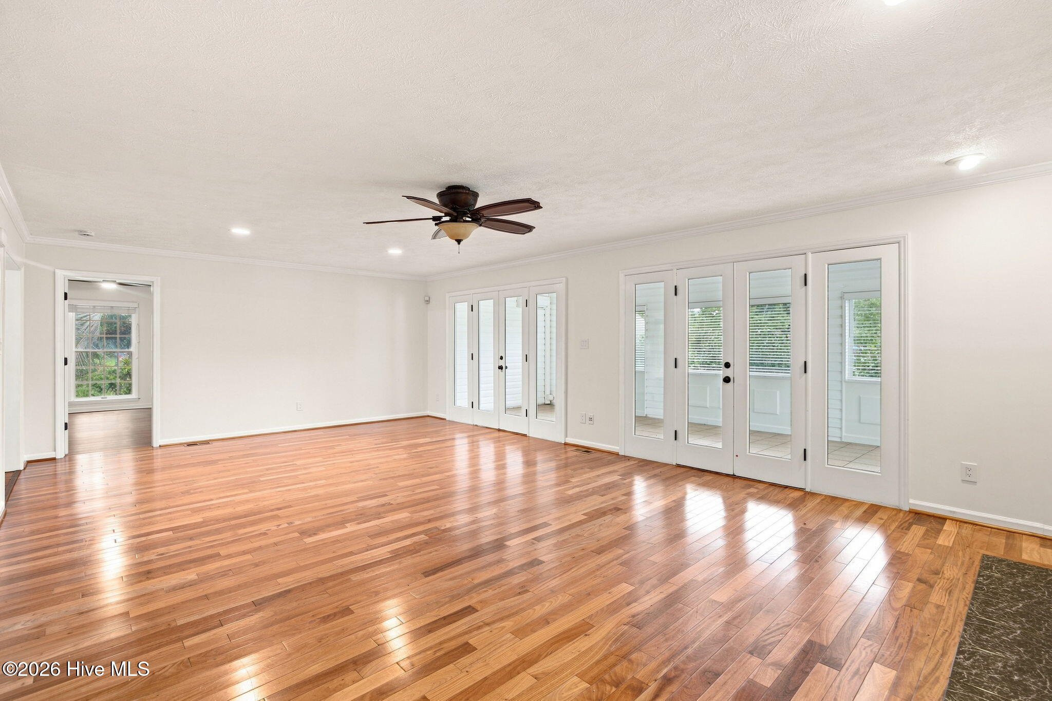 137 River Oaks Drive Property Photo 13