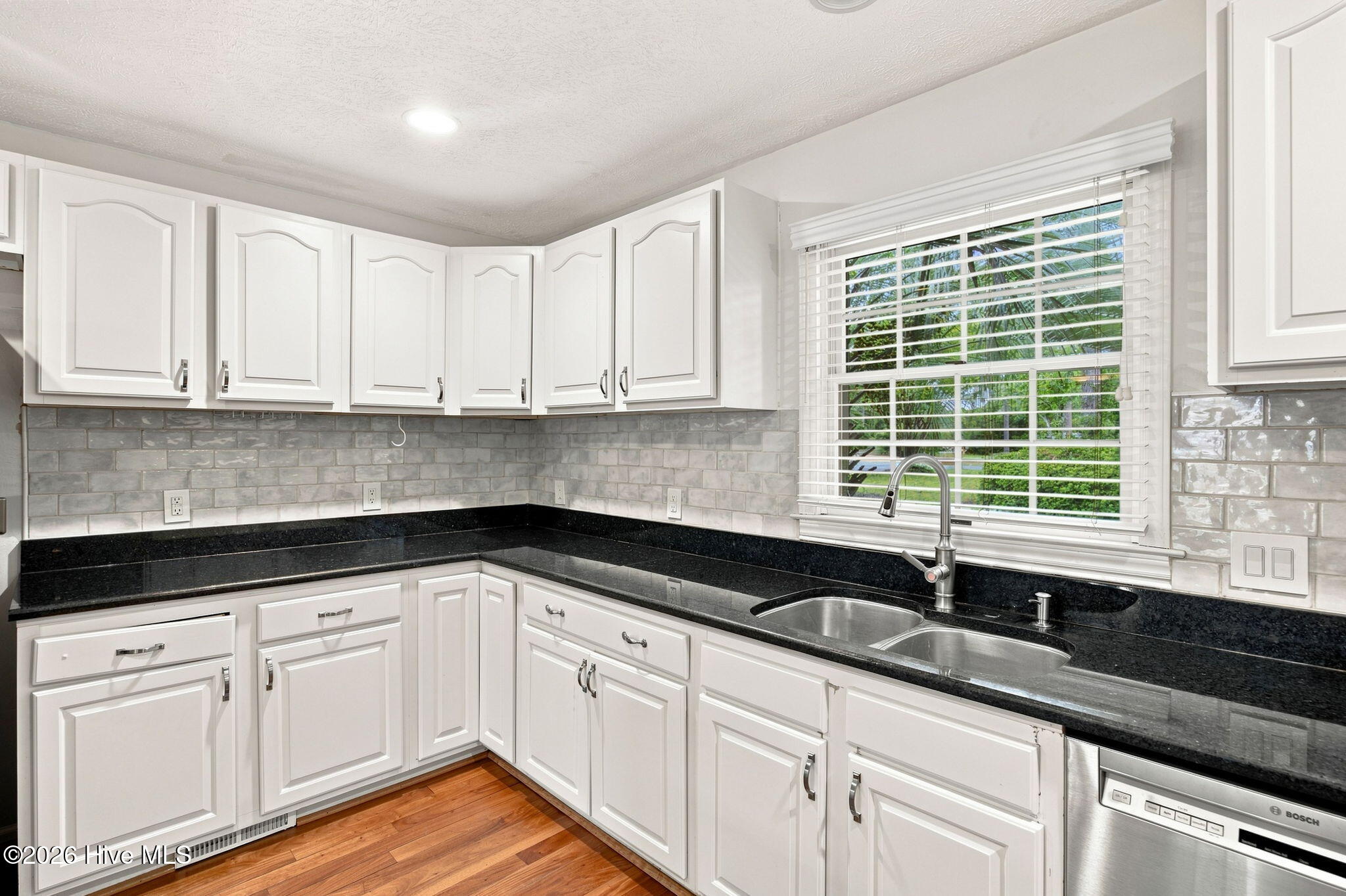 137 River Oaks Drive Property Photo 20