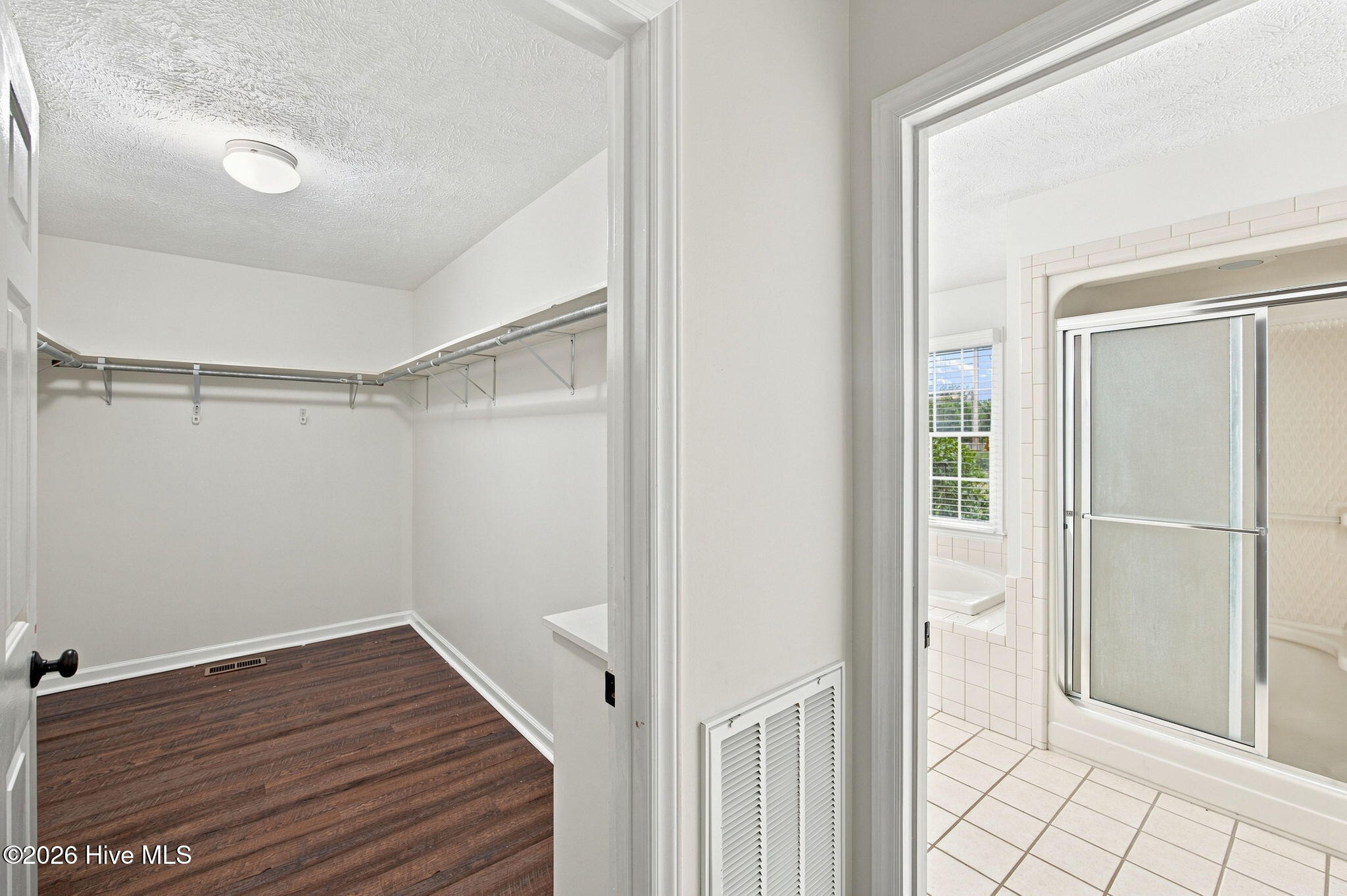 137 River Oaks Drive Property Photo 27