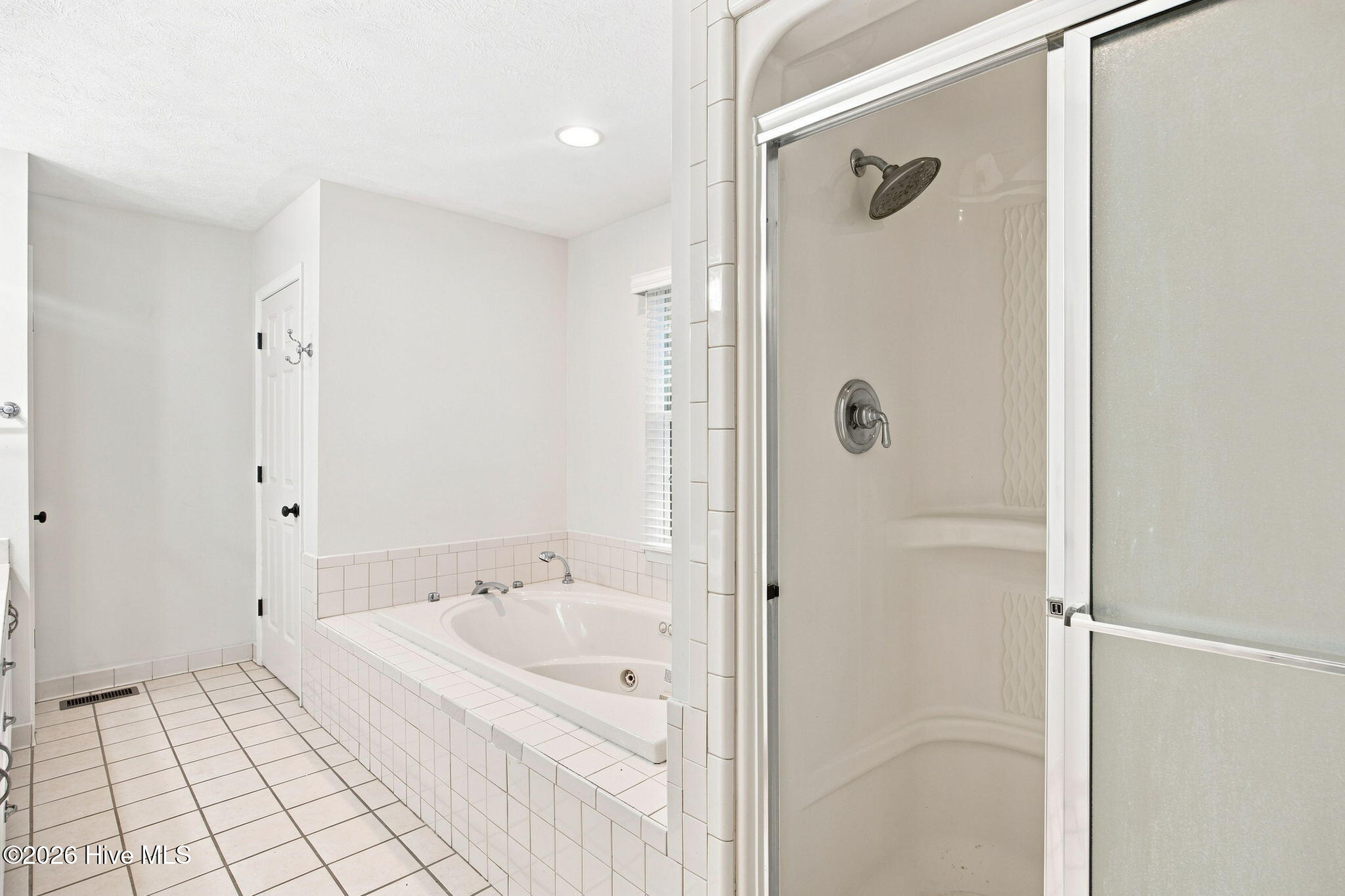 137 River Oaks Drive Property Photo 28