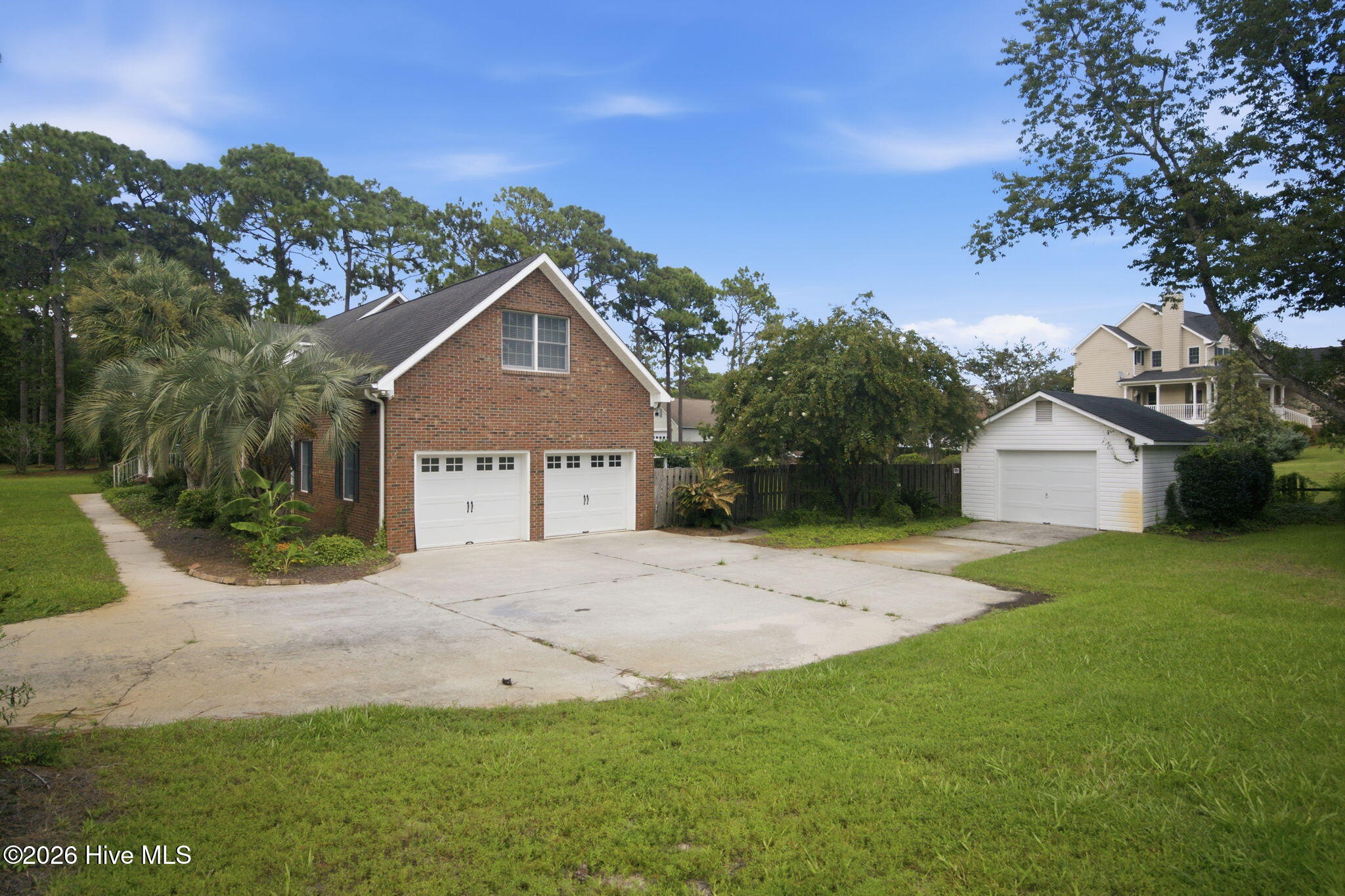 137 River Oaks Drive Property Photo 44