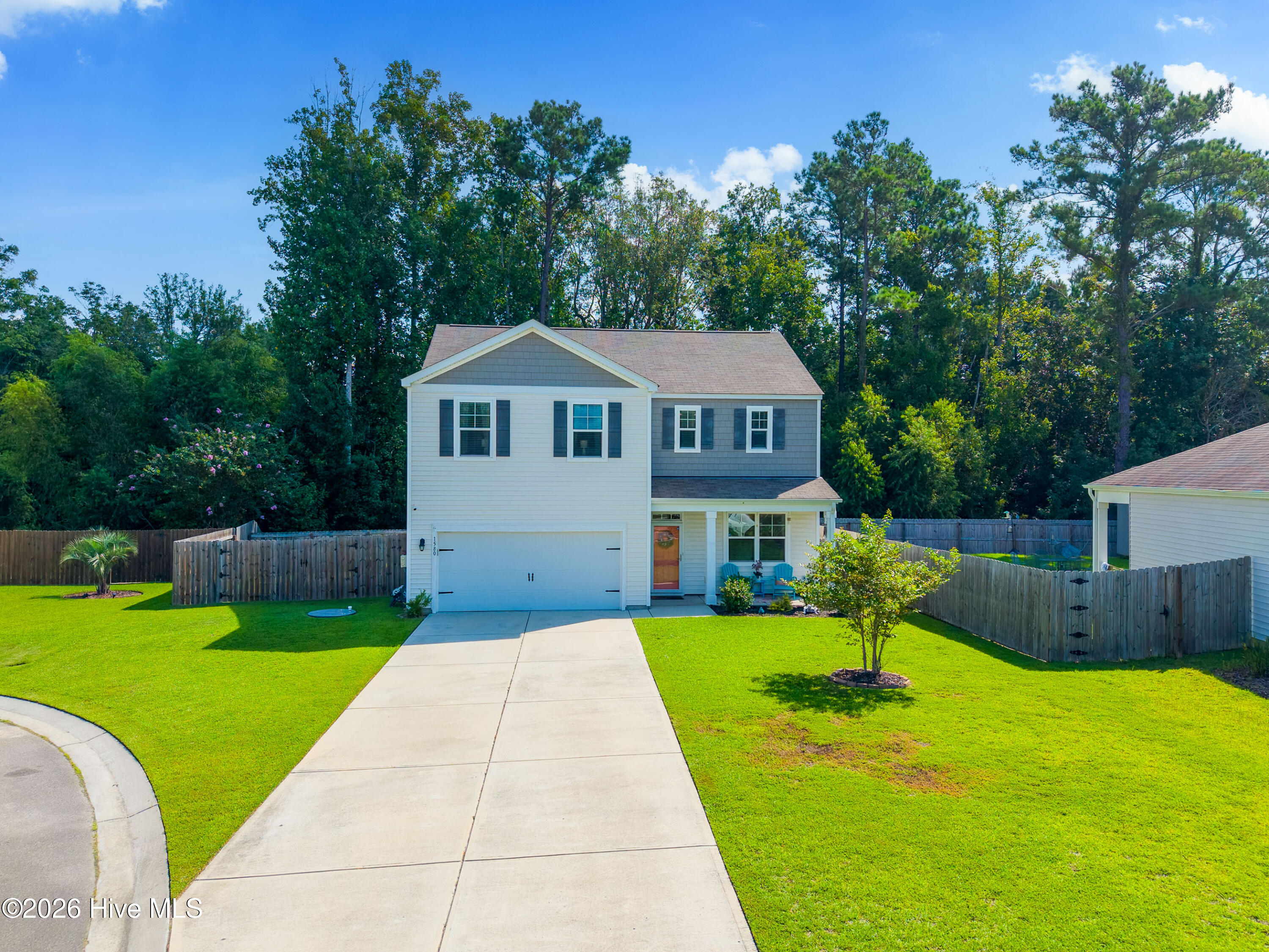 1580 Maltwood Court Se Property Photo 3