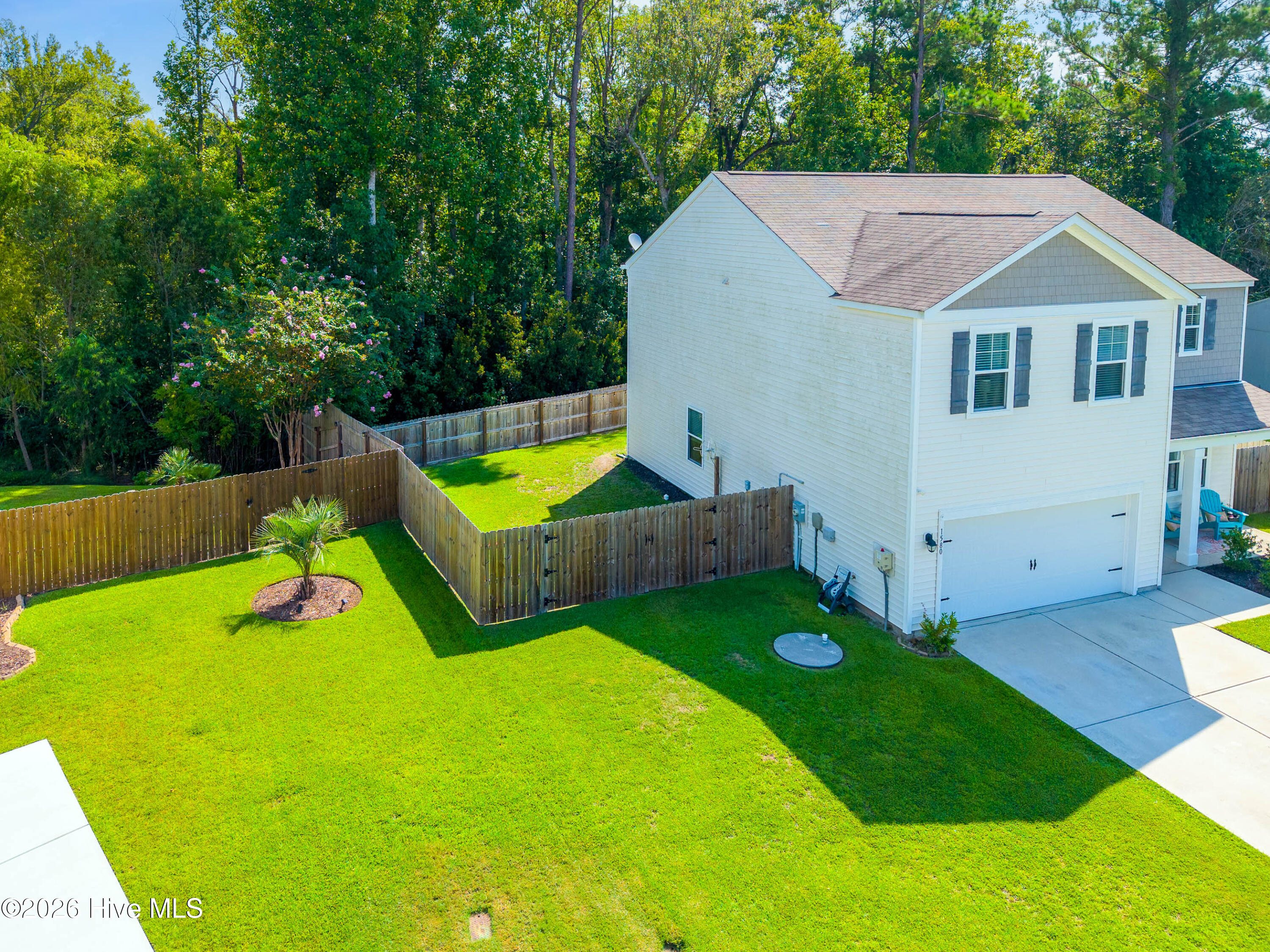1580 Maltwood Court Se Property Photo 5