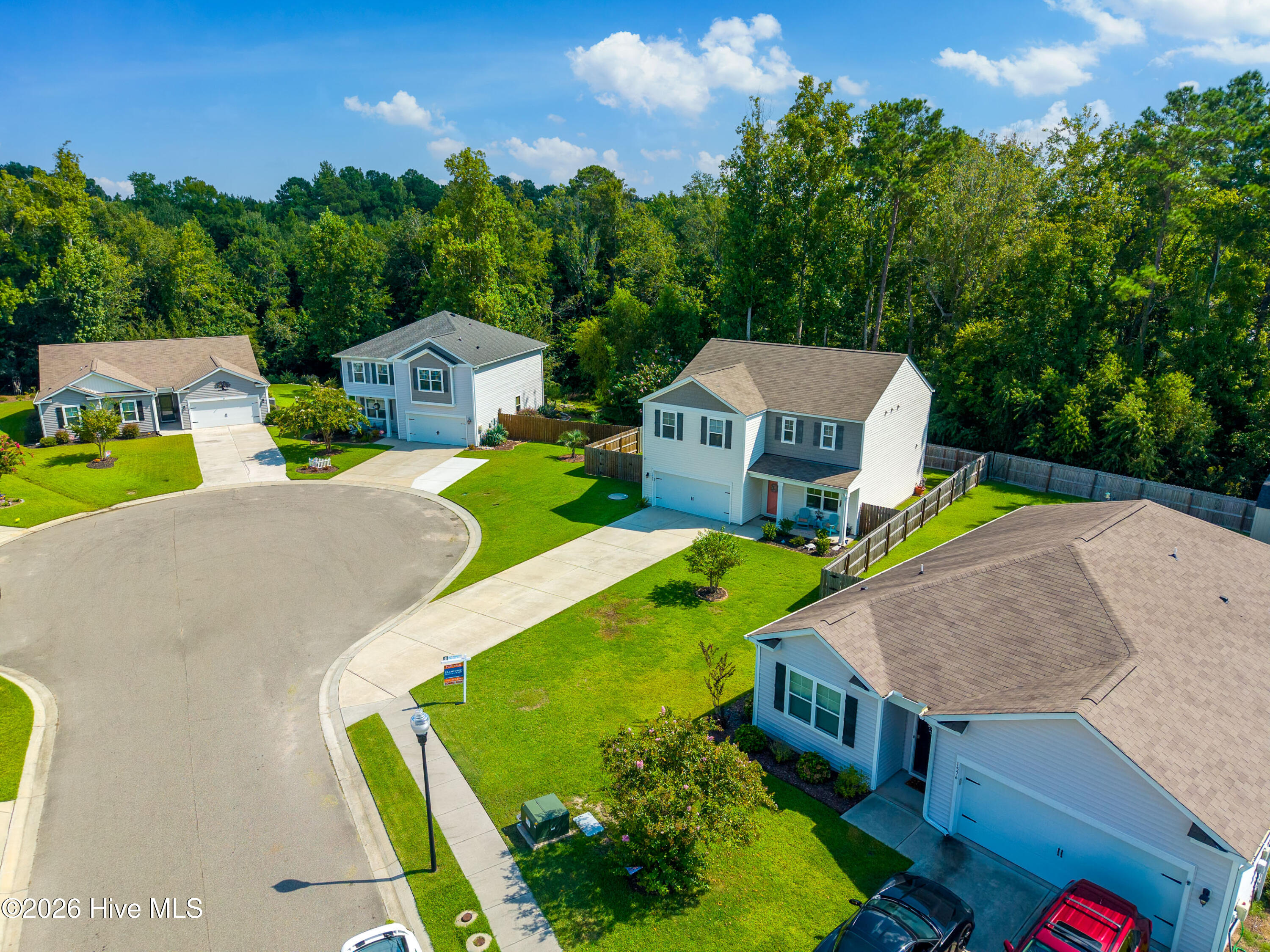 1580 Maltwood Court Se Property Photo 6