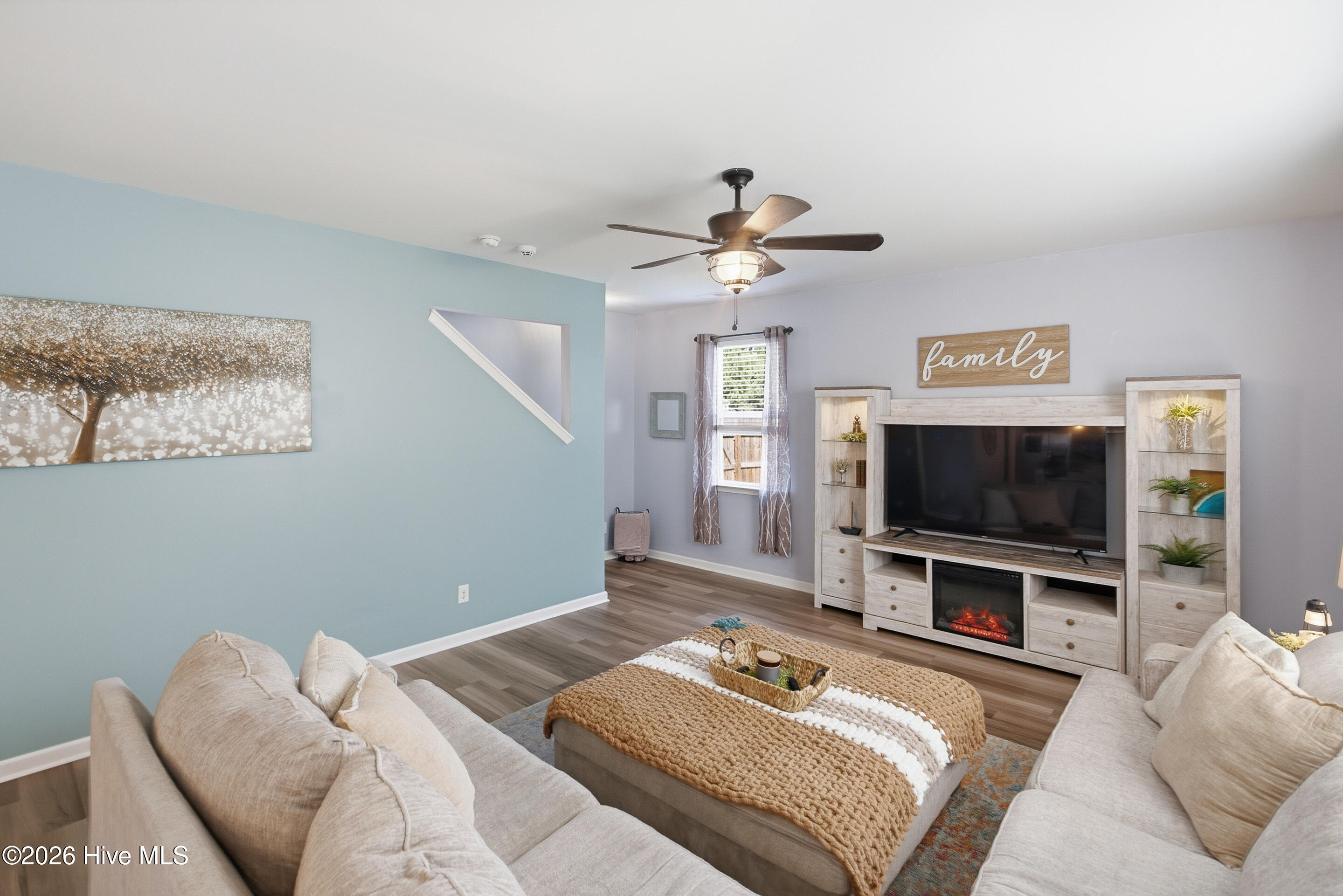 1580 Maltwood Court Se Property Photo 20