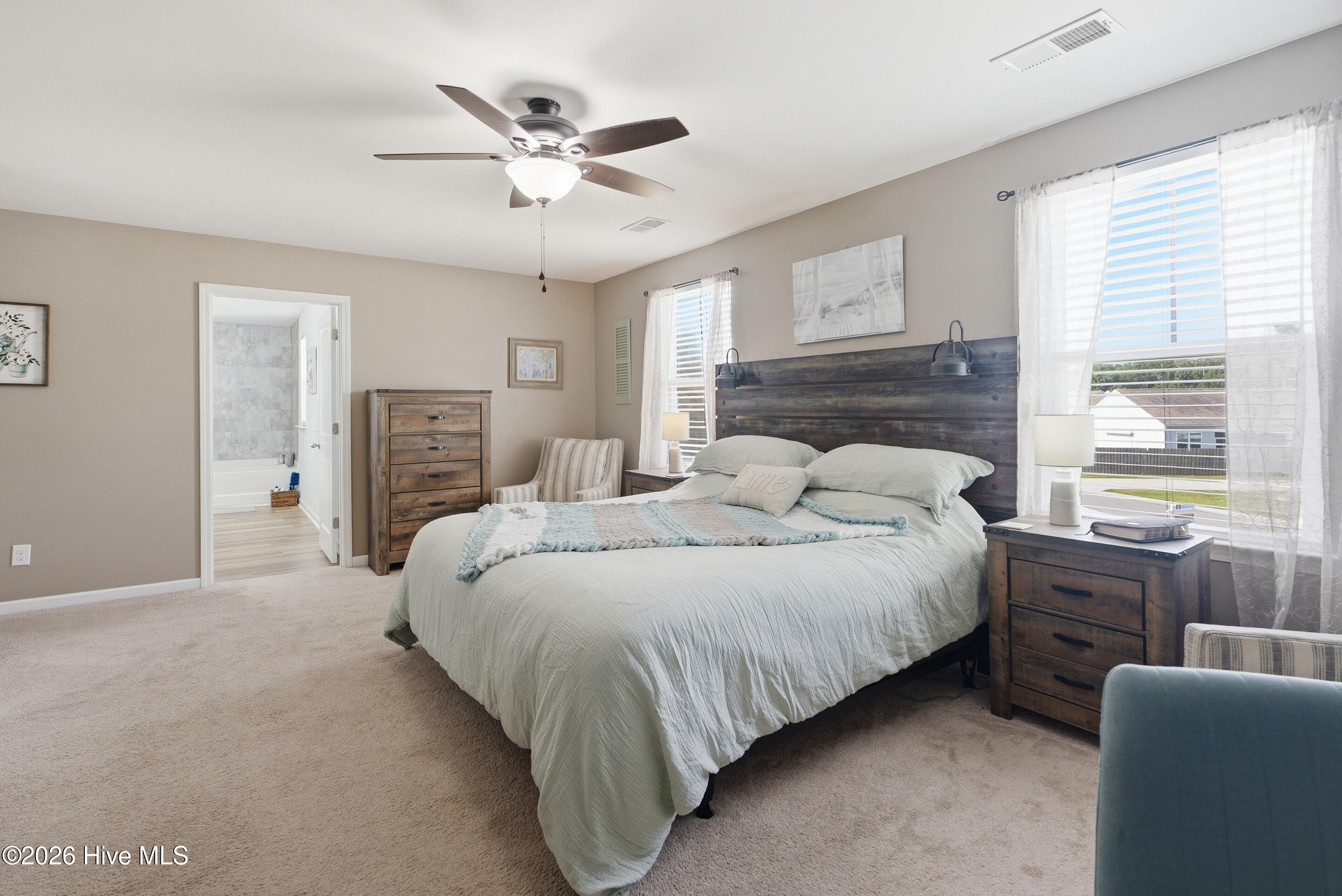 1580 Maltwood Court Se Property Photo 33