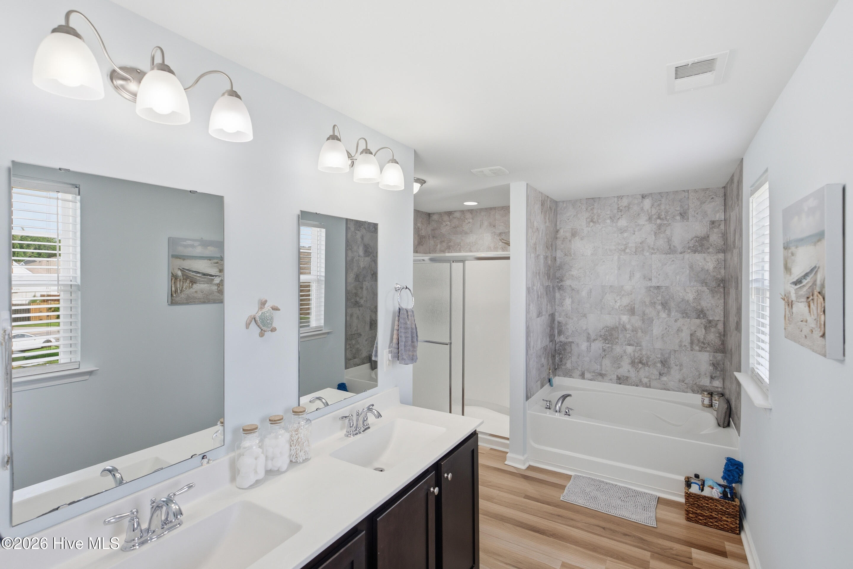 1580 Maltwood Court Se Property Photo 34