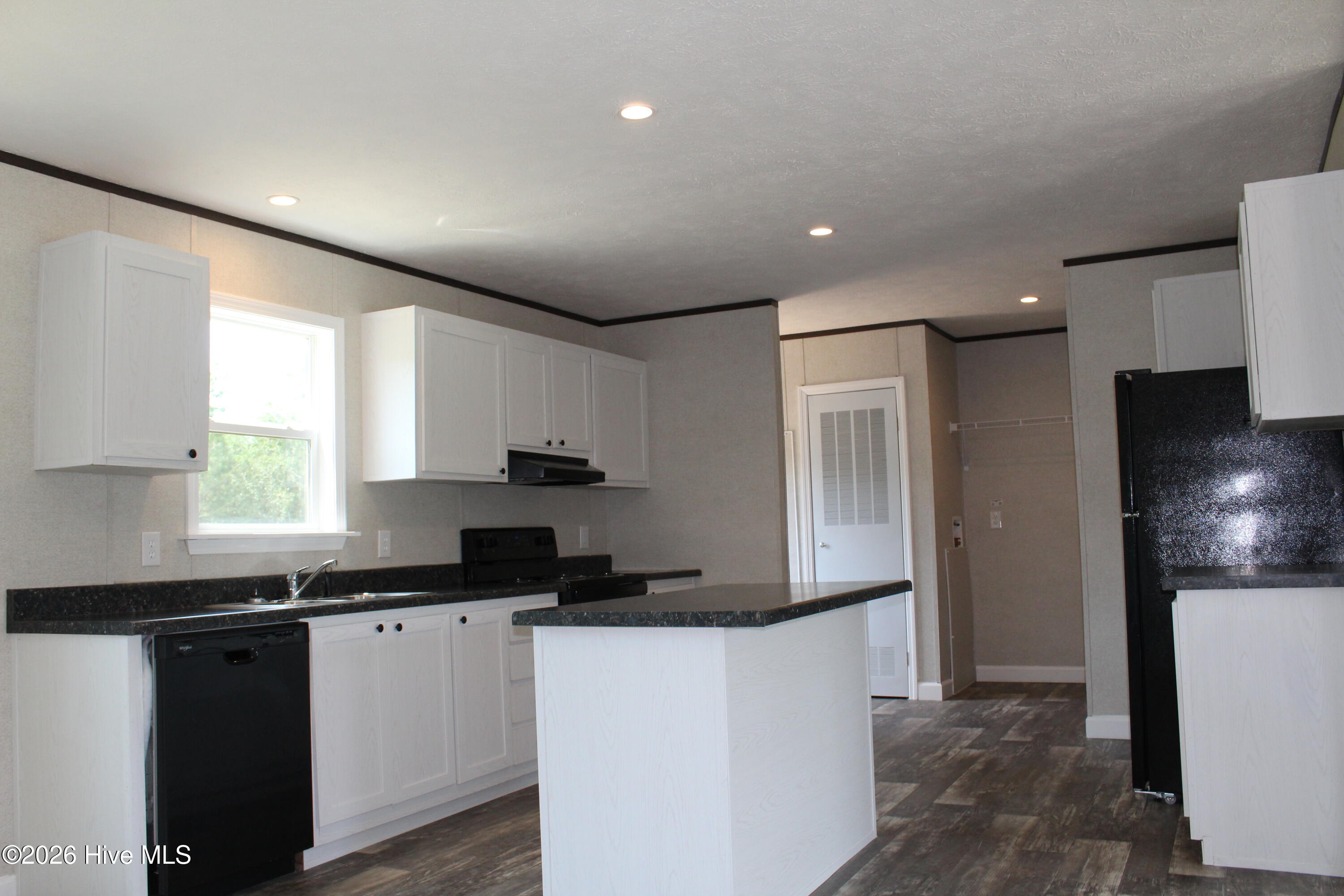 944 Blind Bridge Road Property Photo 3