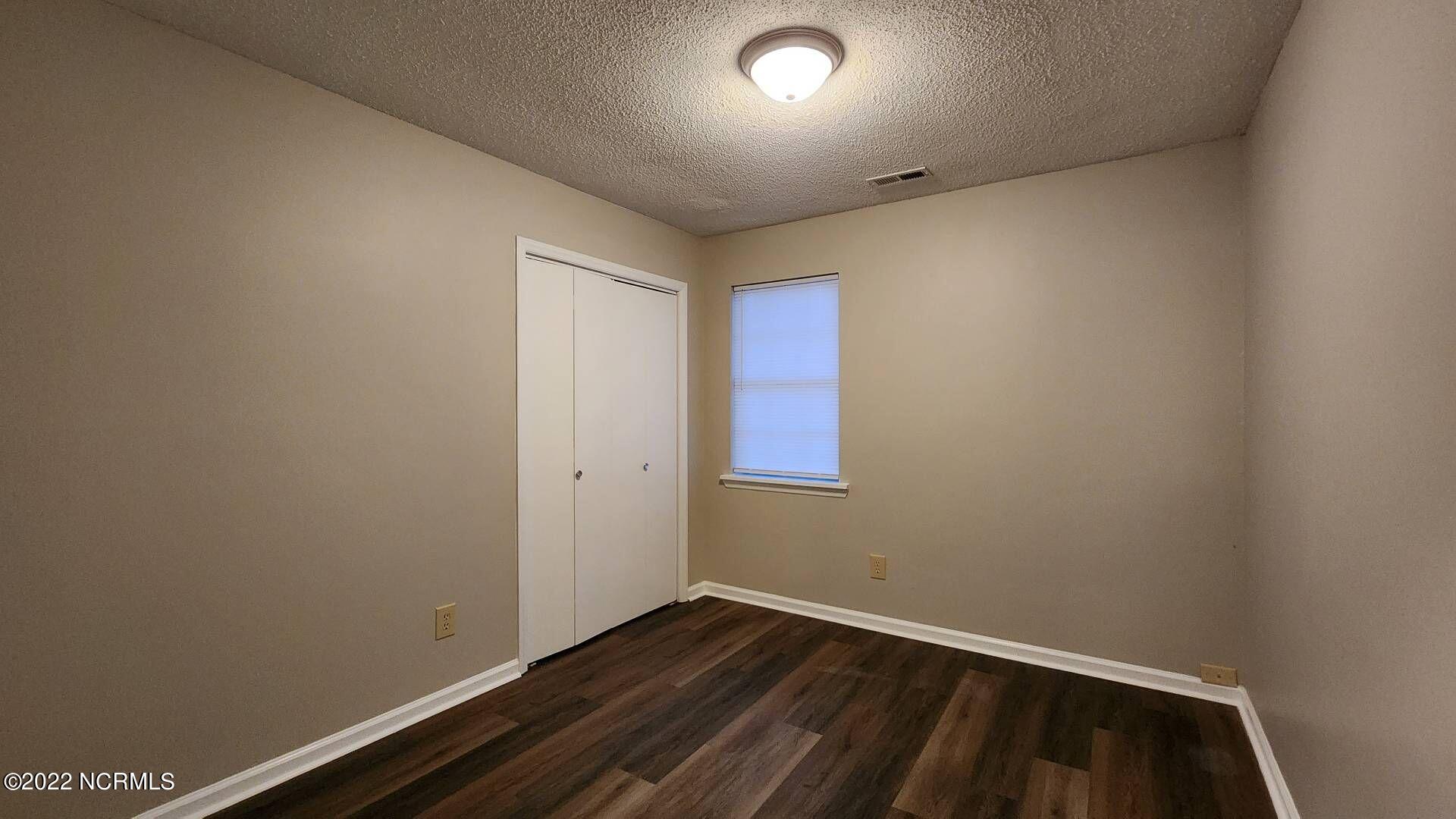 208 S Ginger Drive Property Photo 10