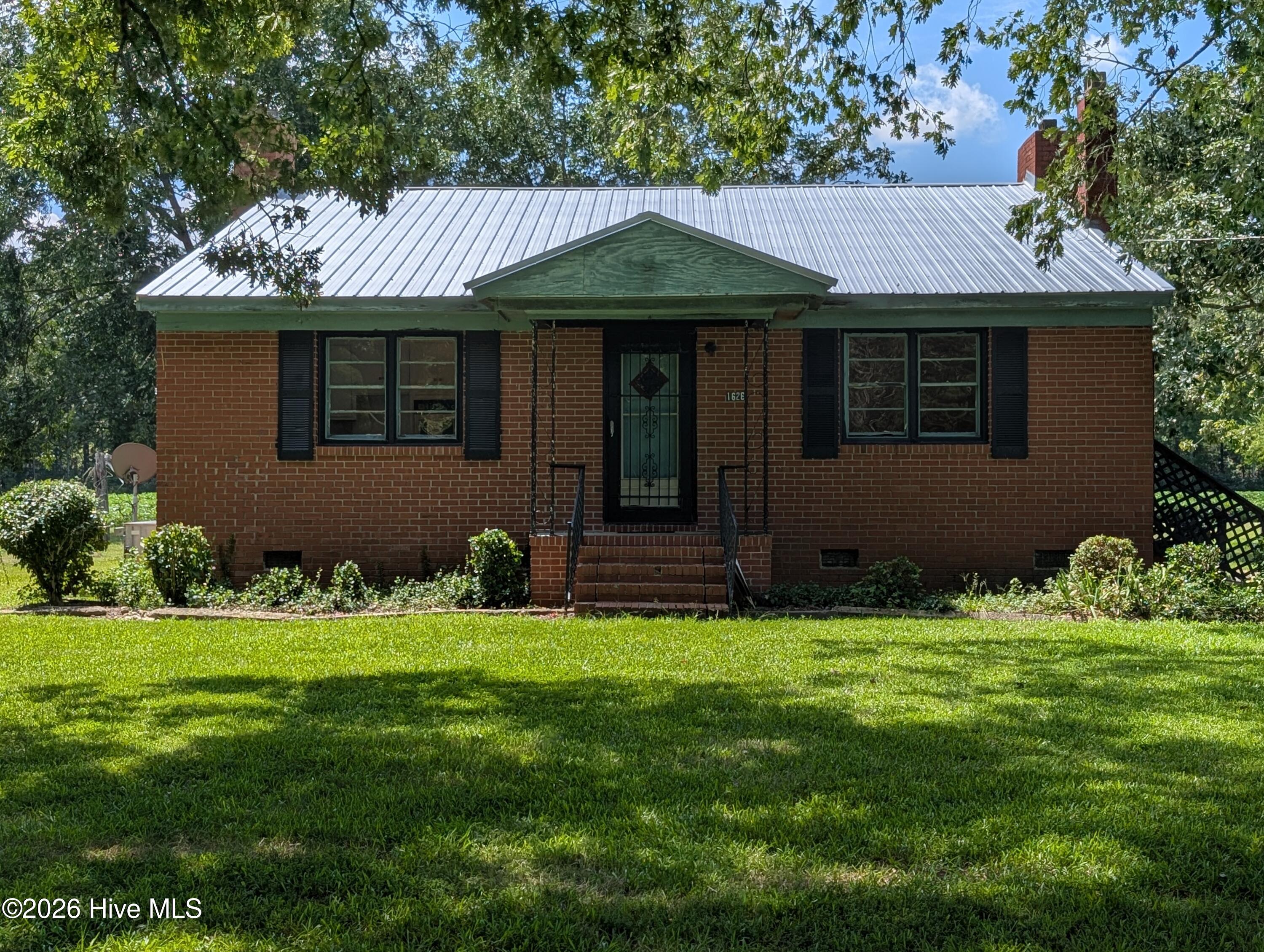 1626 Nathan Roberson Road Property Photo 1
