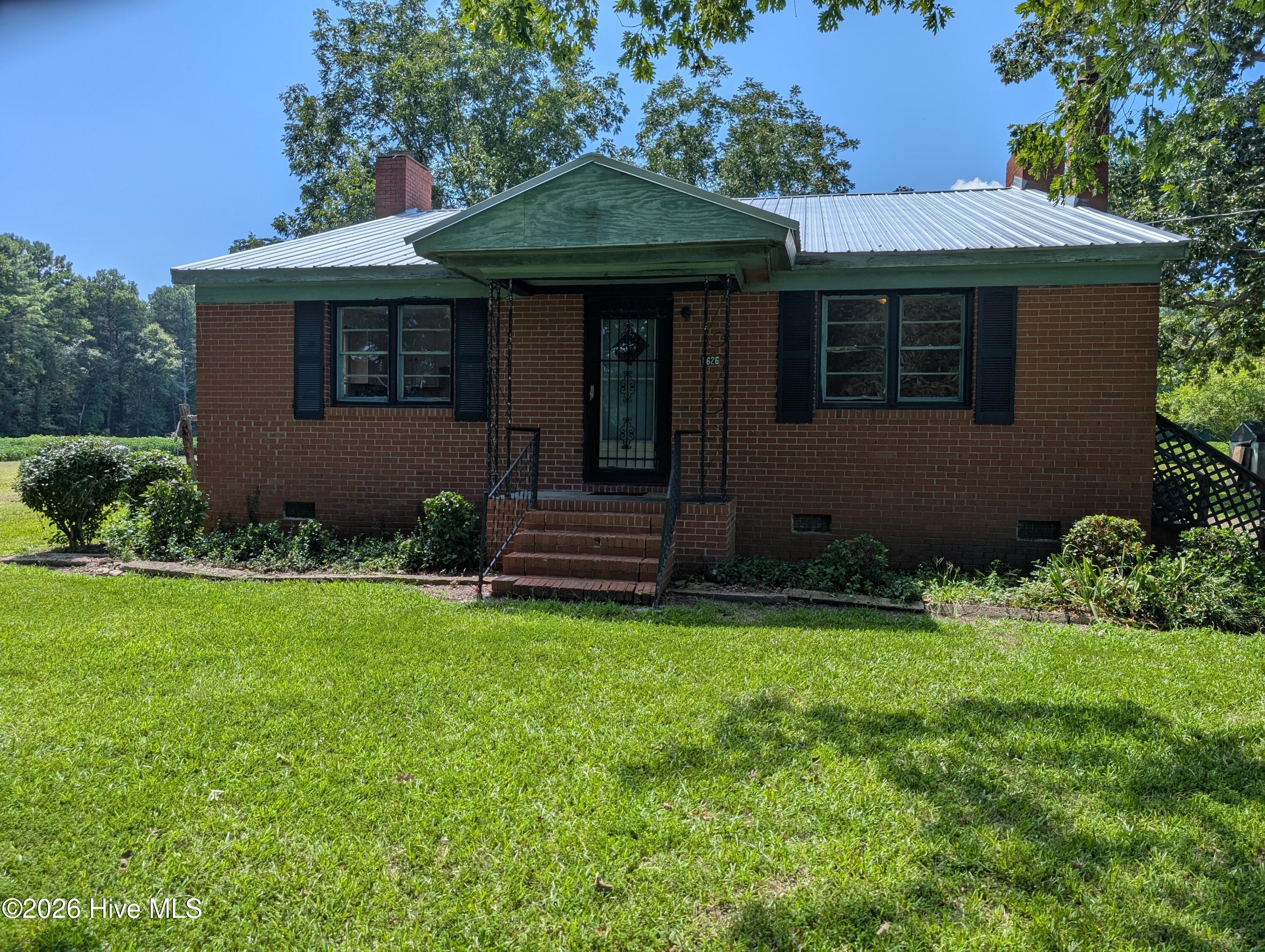 1626 Nathan Roberson Road Property Photo 2