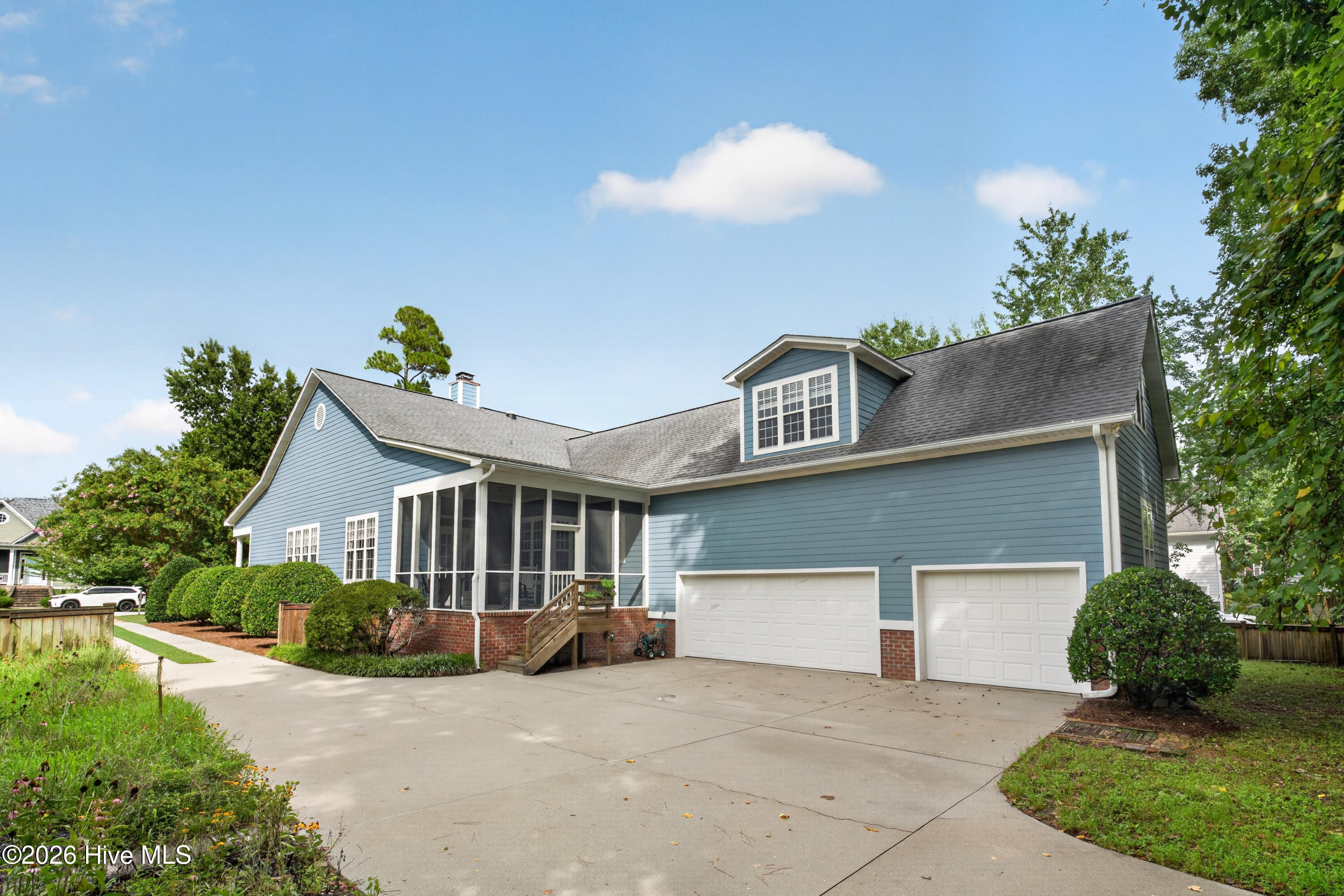314 Bayfield Drive Property Photo 46