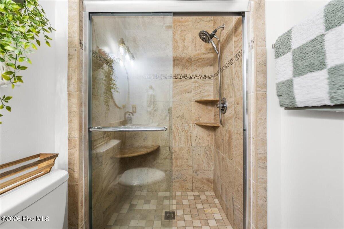 435 Midland Road Property Photo 17